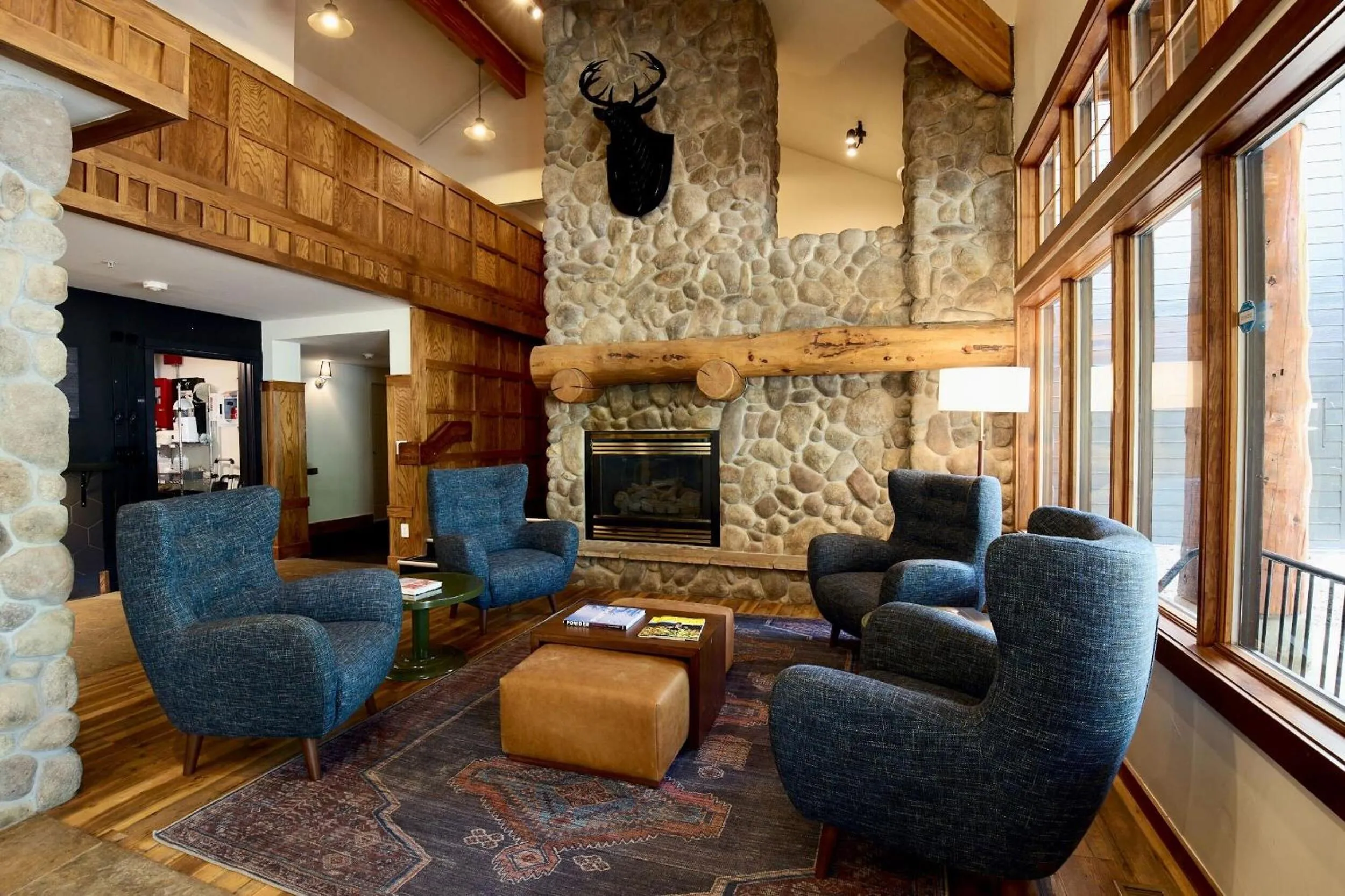 Lobby or reception in Gravity Haus Big Sky