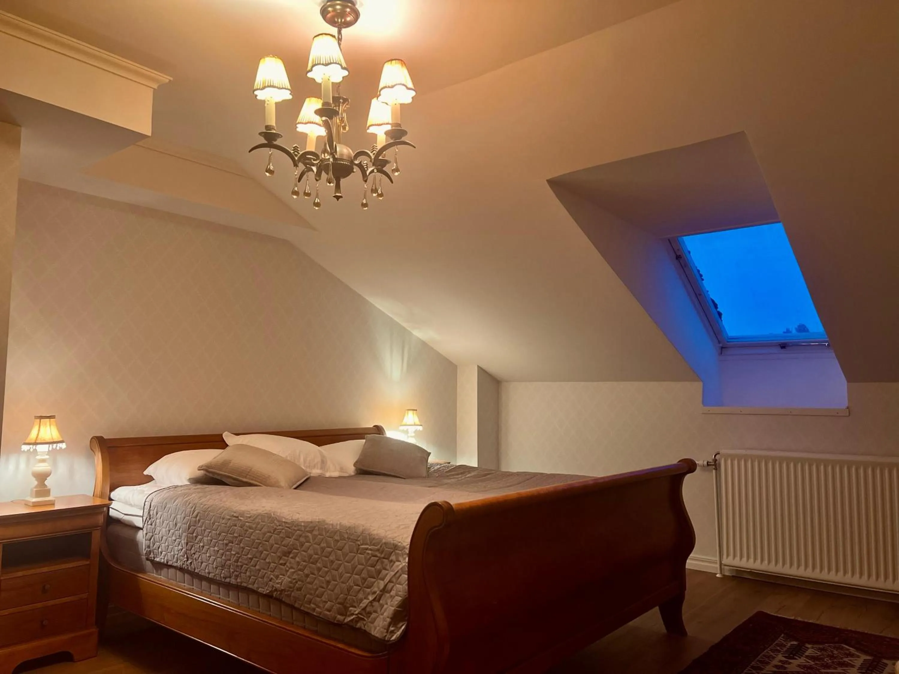 Bed in Laxå Herrgårdshotellet