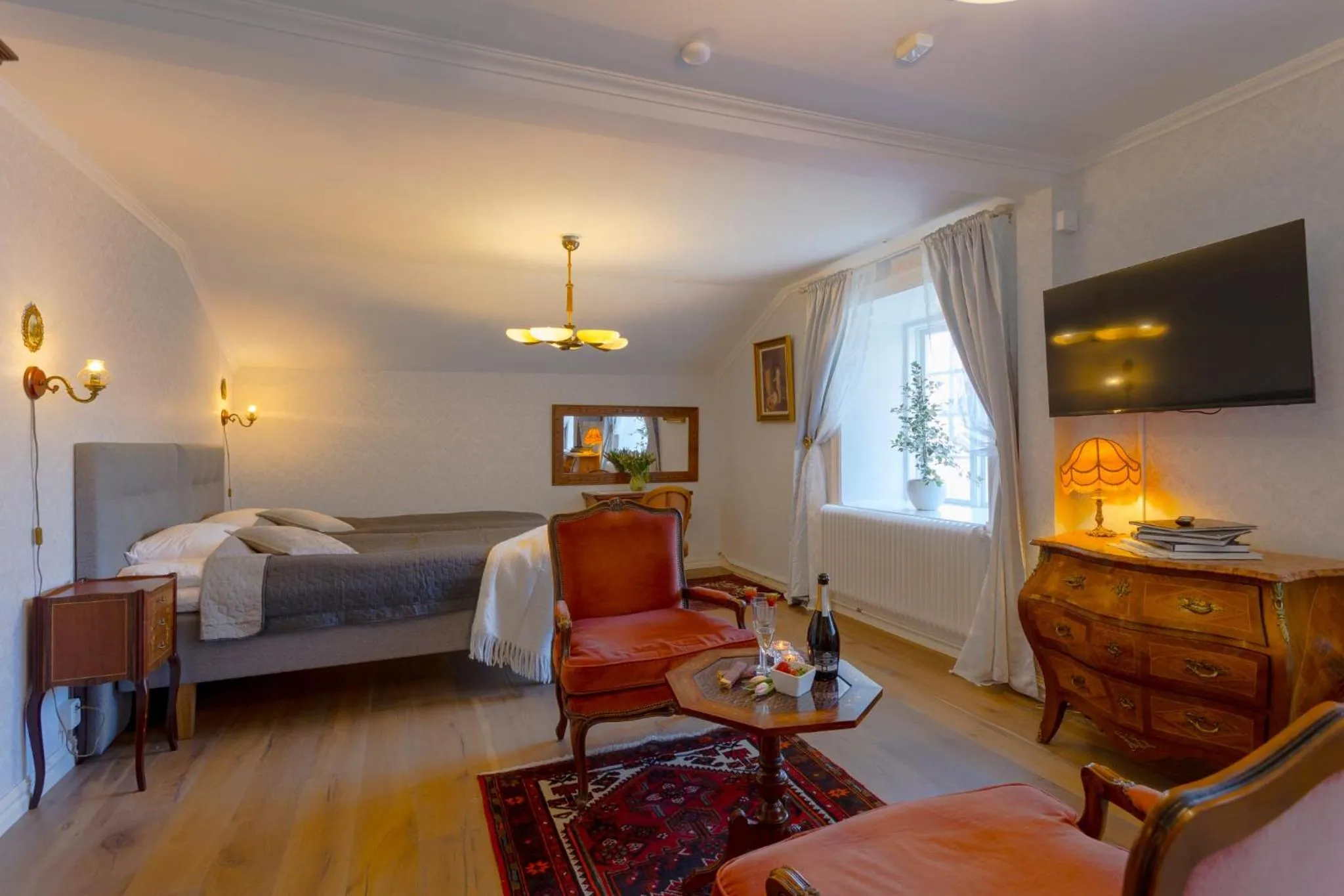 Bed in Laxå Herrgårdshotellet