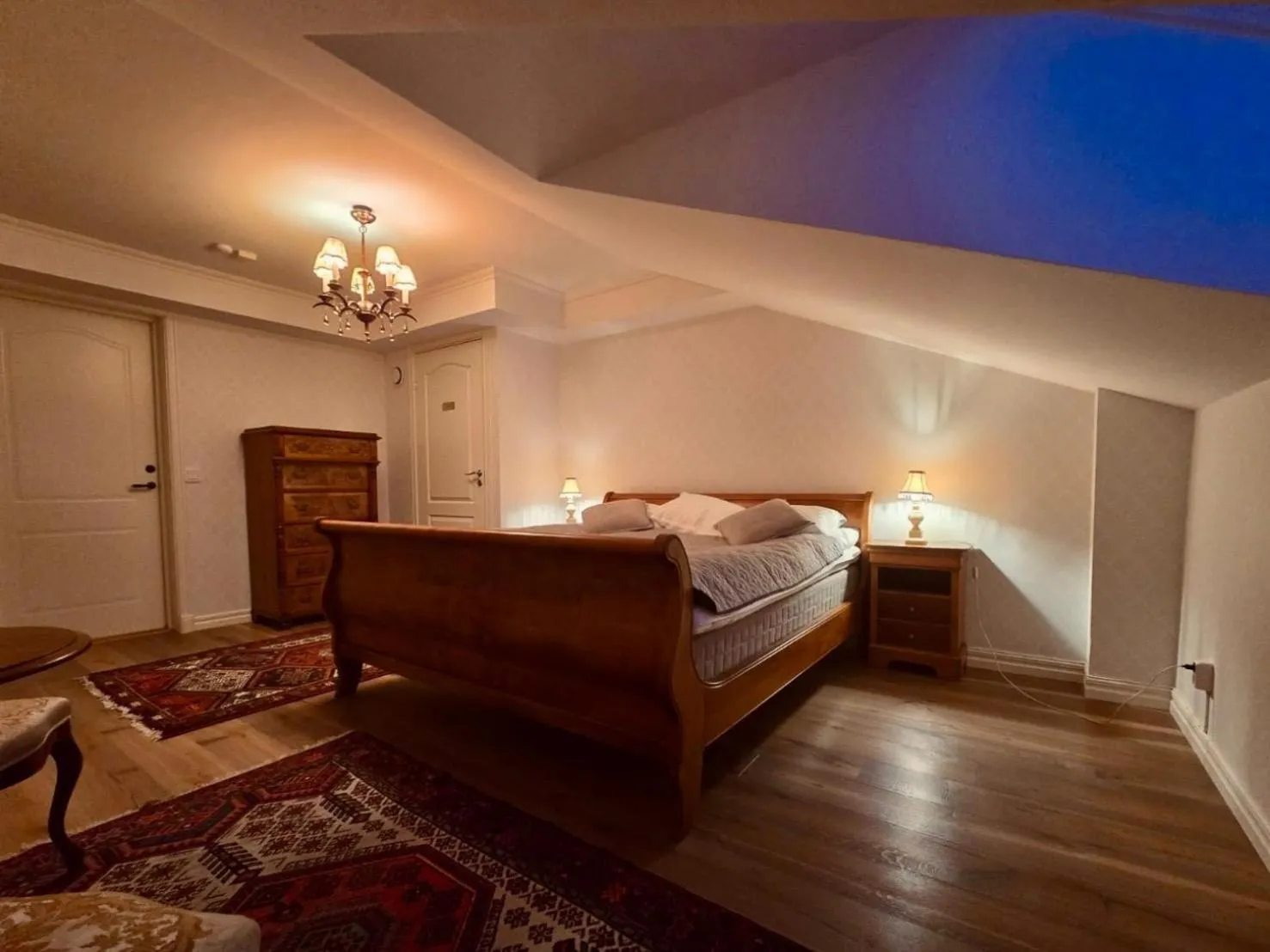 Photo of the whole room, Bed in Laxå Herrgårdshotellet