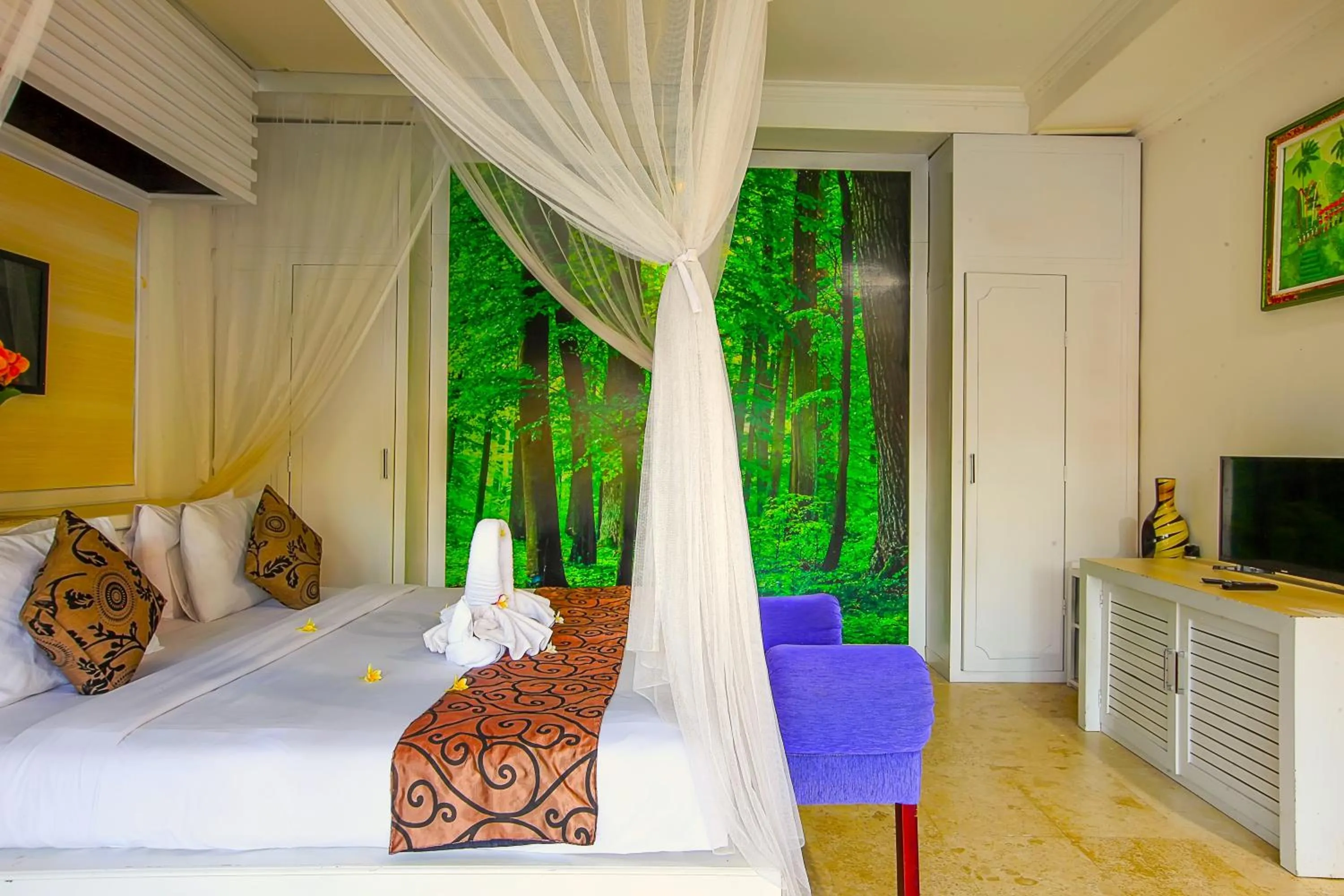 Bed in Private Pool Villas Kuta Bali