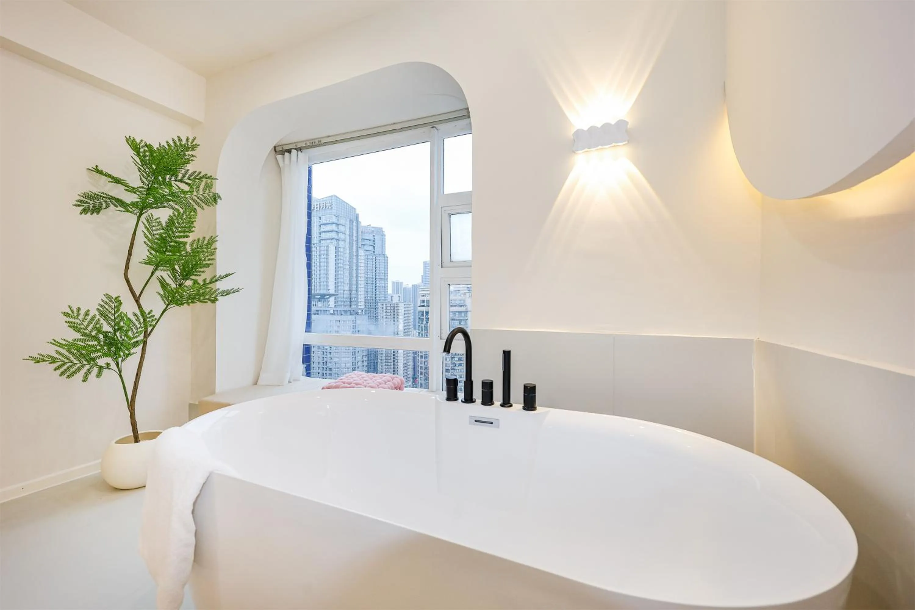 Baihong Sky View Studio with Deep Soak Tub - Jiefangbei Center