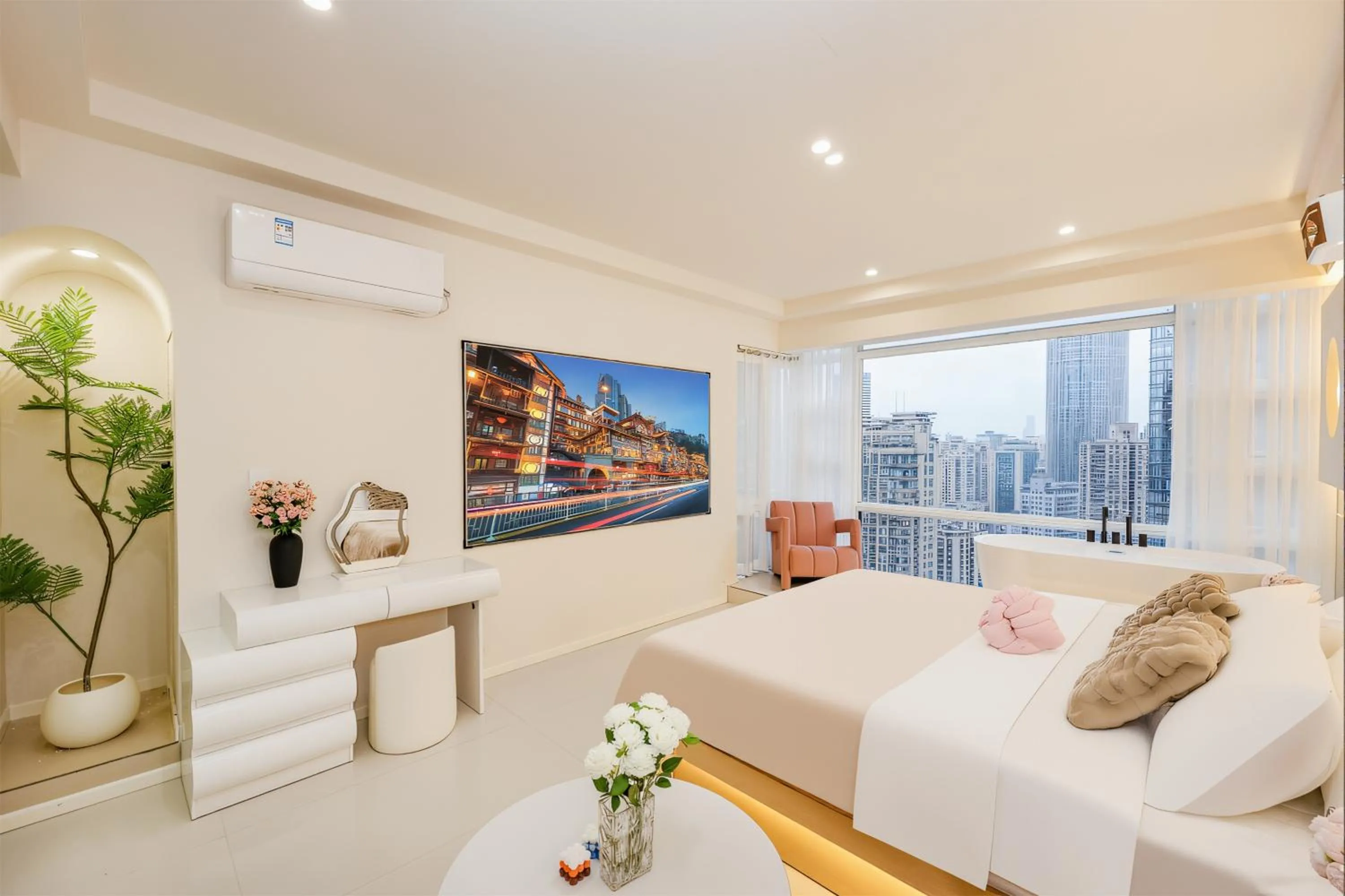 Bed in Baihong Sky View Studio with Deep Soak Tub - Jiefangbei Center