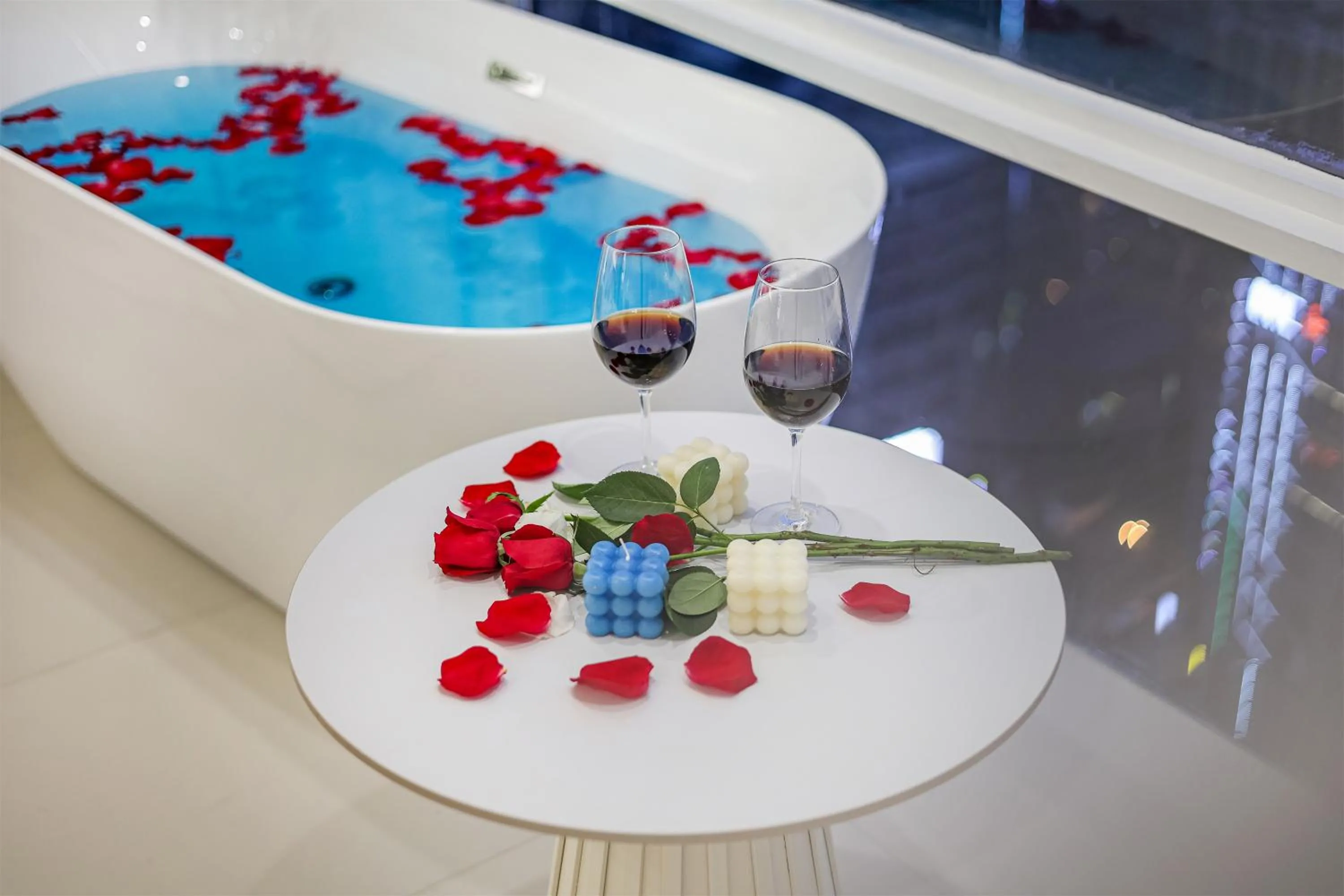 Baihong Sky View Studio with Deep Soak Tub - Jiefangbei Center