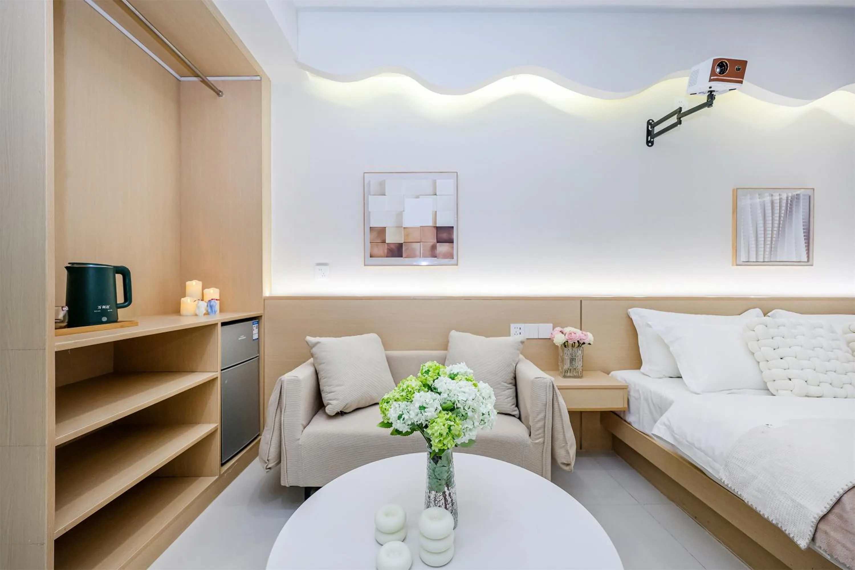 Baihong Sky View Studio with Deep Soak Tub - Jiefangbei Center