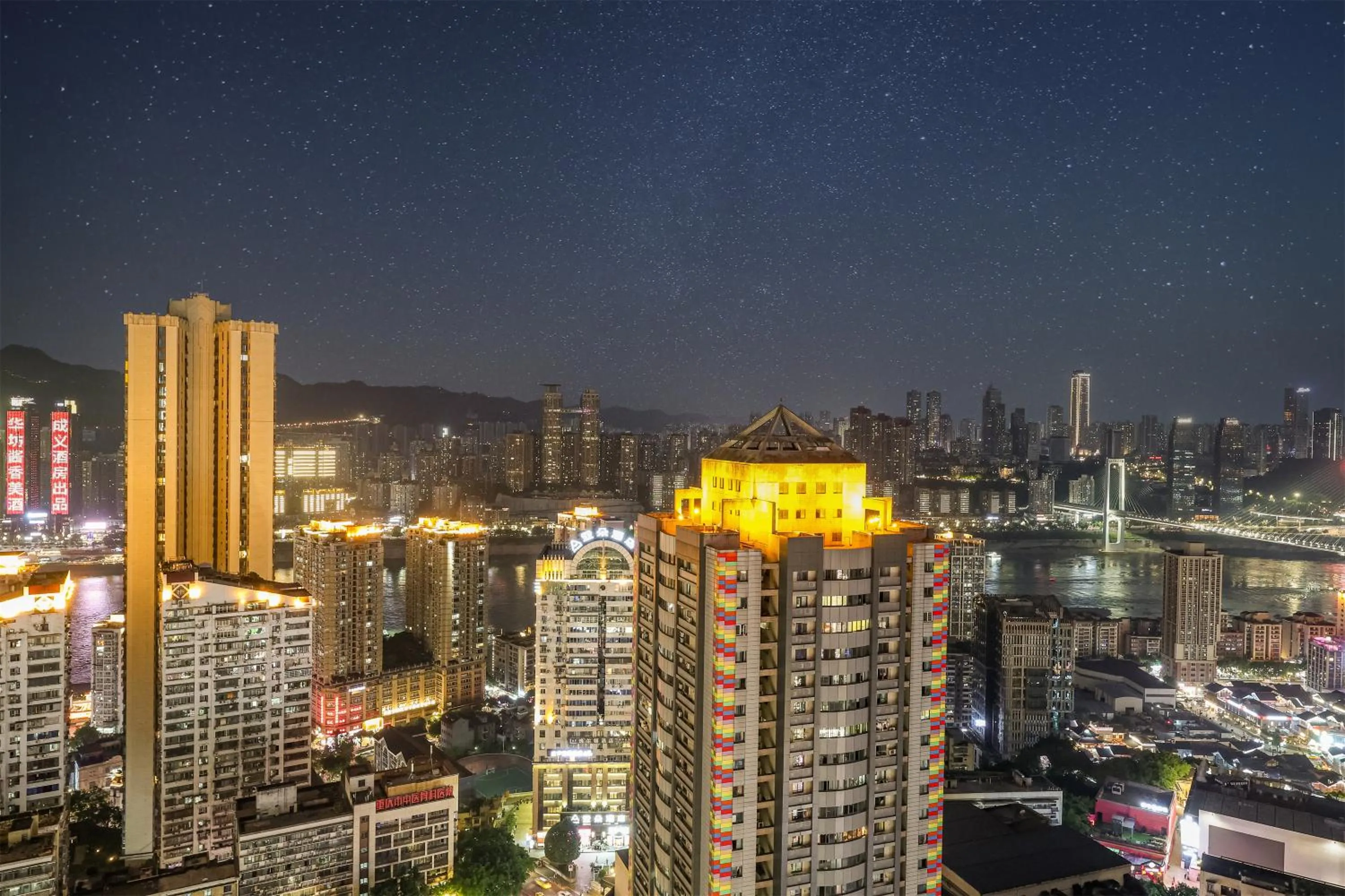 Baihong Sky View Studio with Deep Soak Tub - Jiefangbei Center