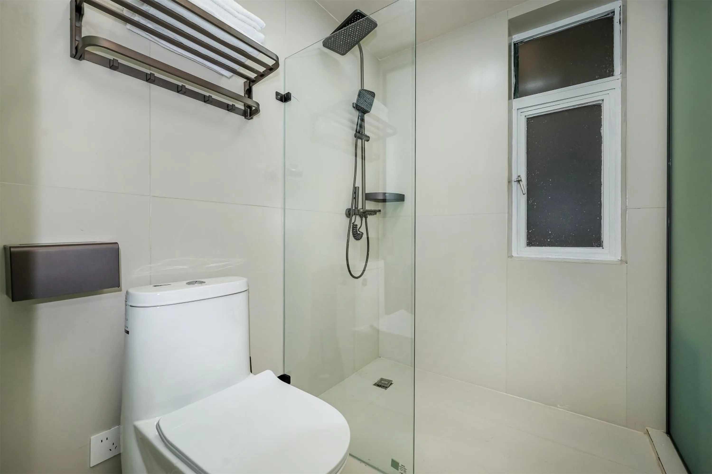 Baihong Sky View Studio with Deep Soak Tub - Jiefangbei Center