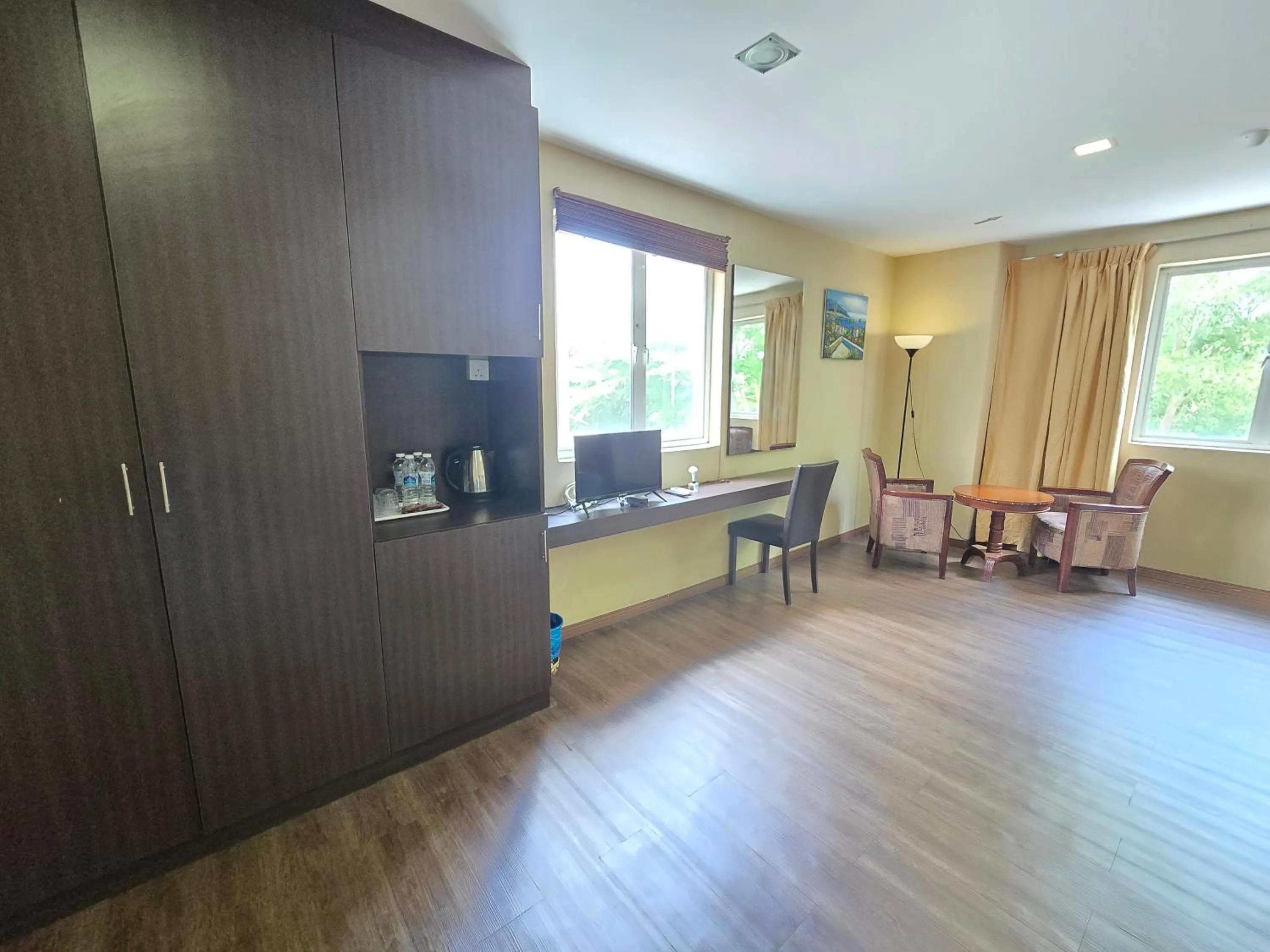 Seating area in Fast Hotel Melaka Near Menara Taming Sari - 2 Mins Only