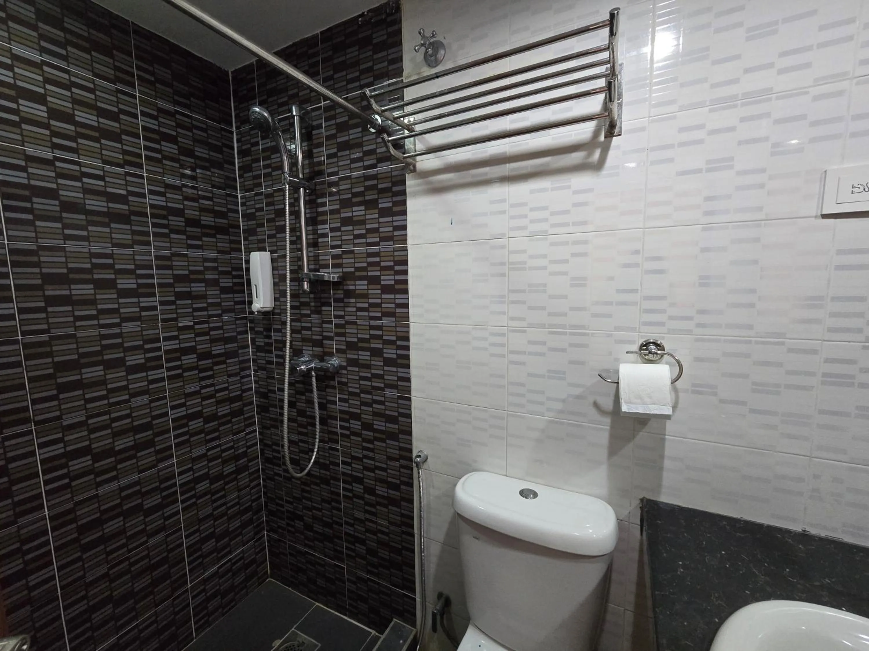 Bathroom in Fast Hotel Melaka Near Menara Taming Sari - 2 Mins Only
