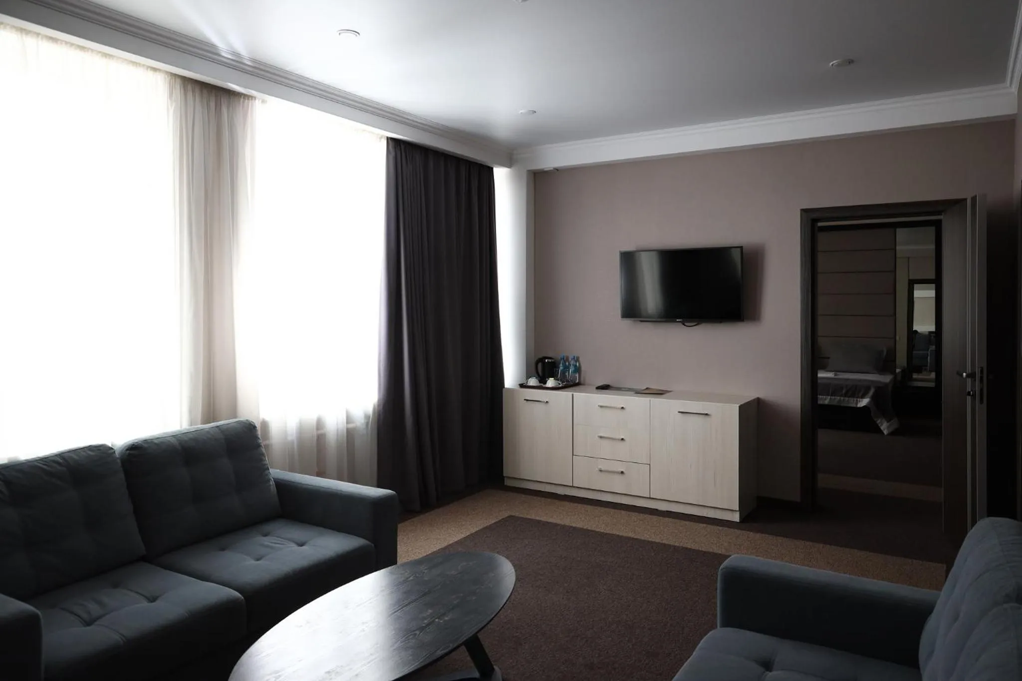 Seating area in Meridian