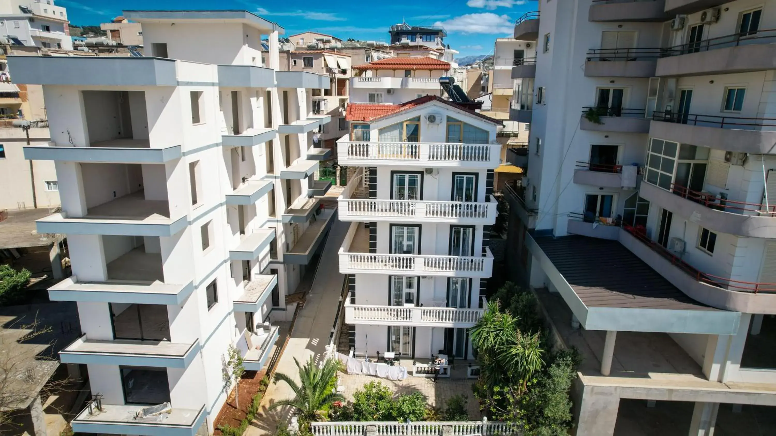 Property building in Villa Xika Property building in Villa Xika