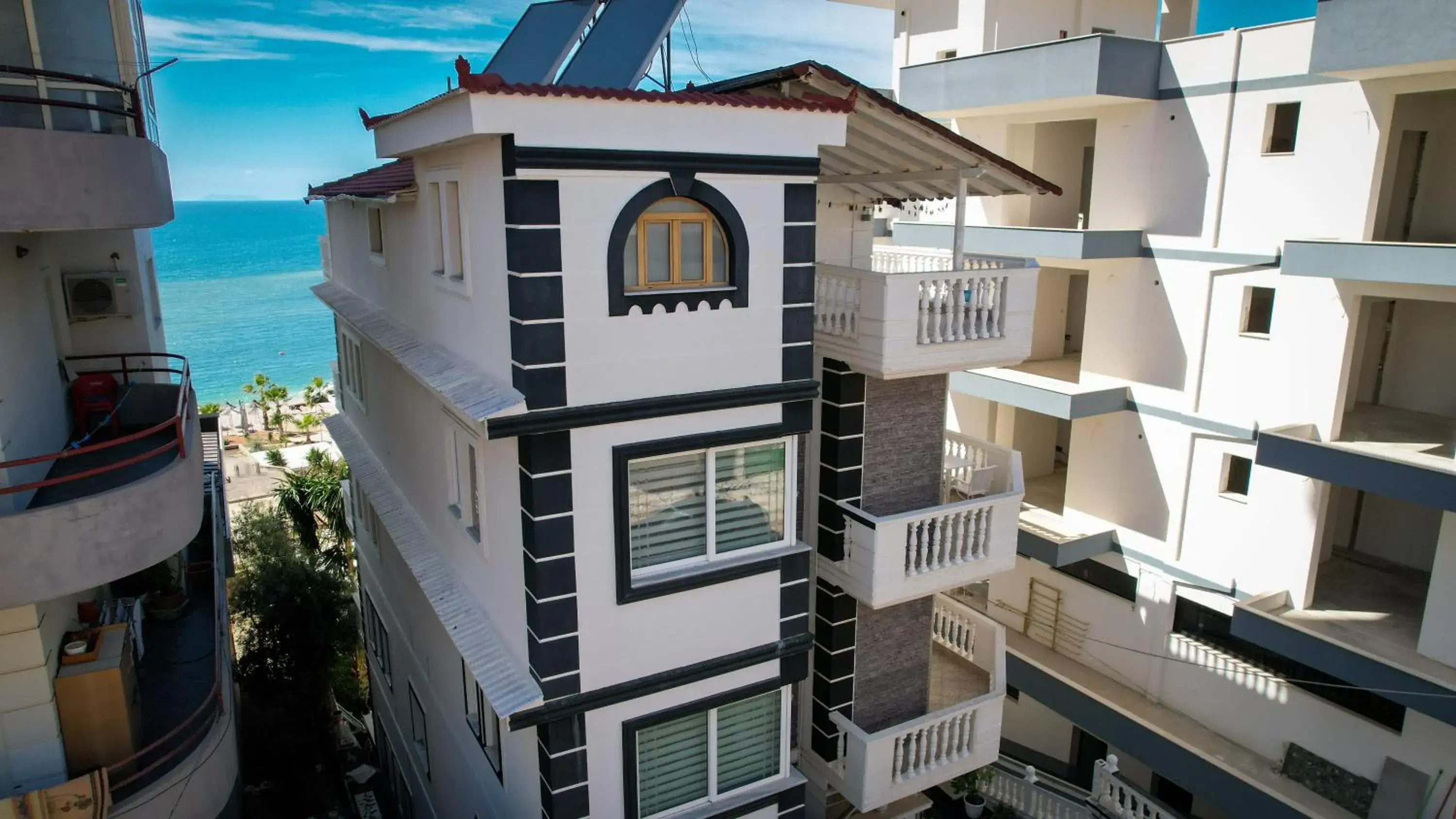 Property building in Villa Xika Property building in Villa Xika