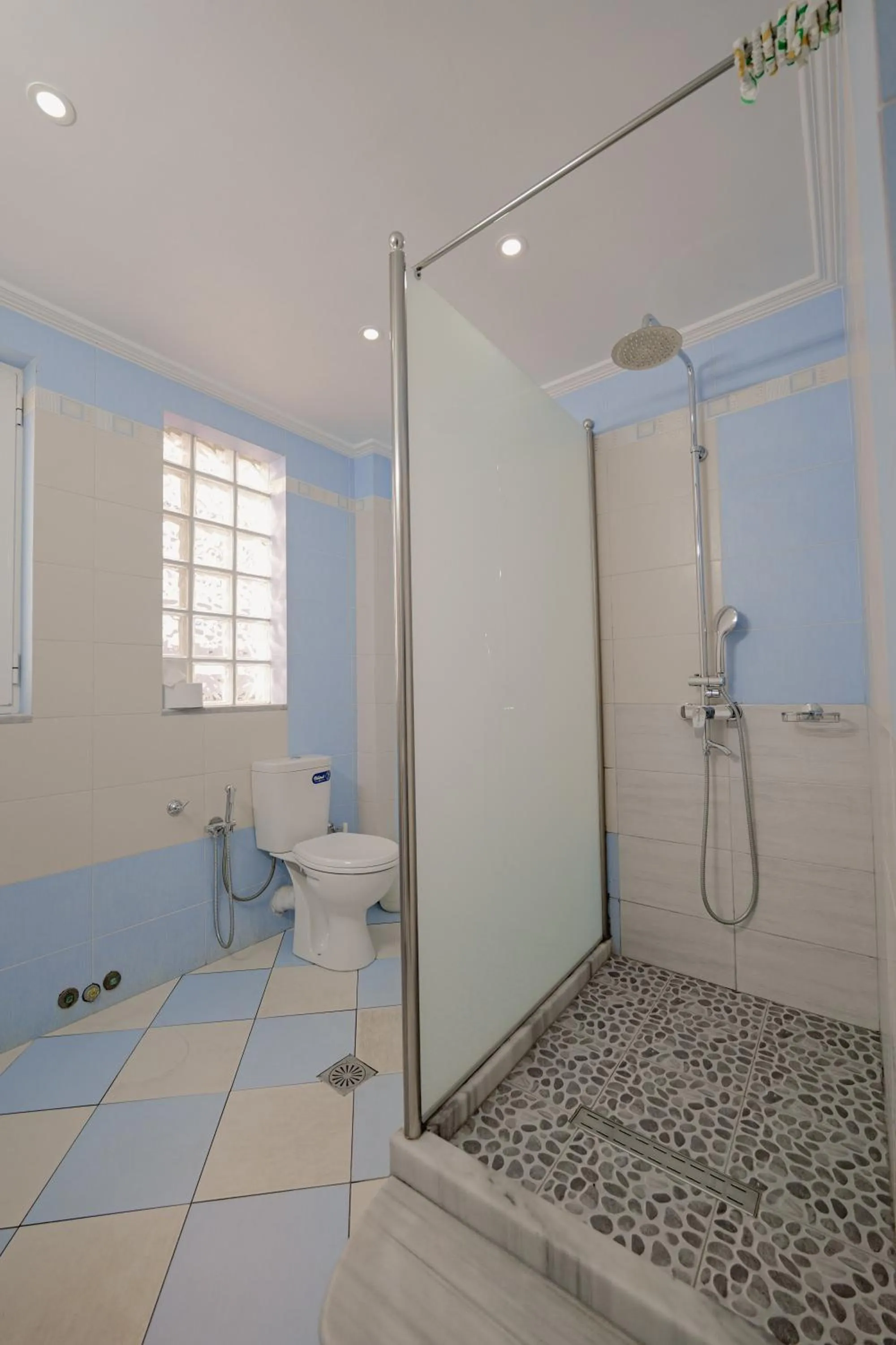 Shower in Villa Xika