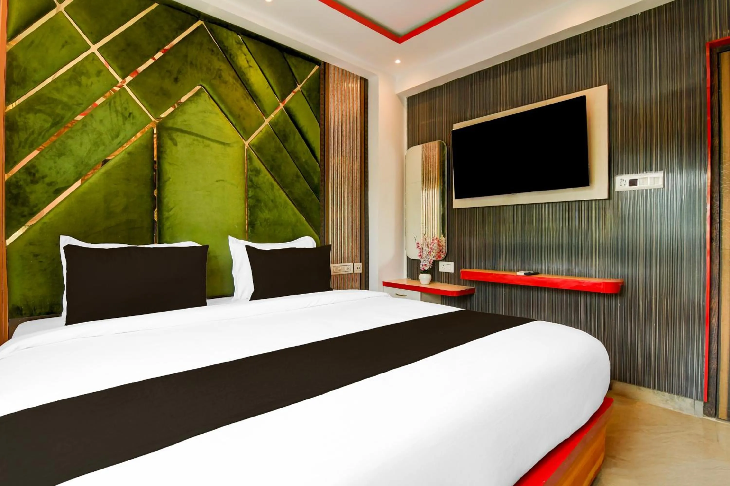 Bedroom, Bed in OYO 83431 Love Point