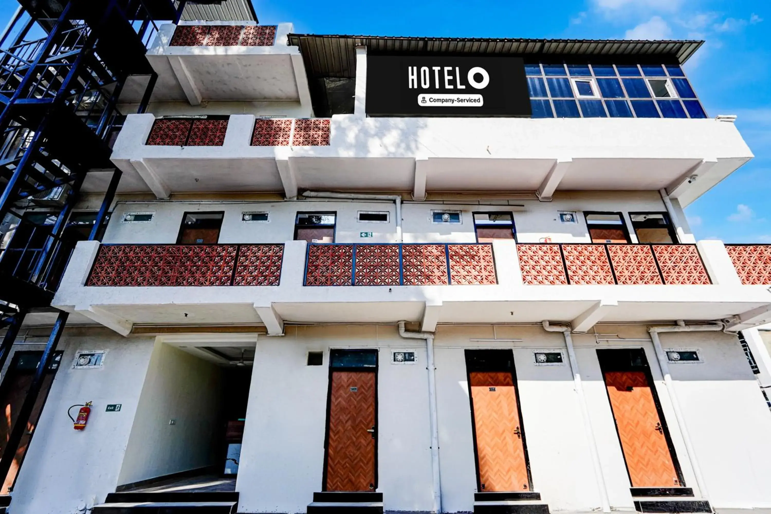 Hotel O Survey Chowk Bus Terminal Dehradun Hotel O Survey Chowk Bus Terminal Dehradun