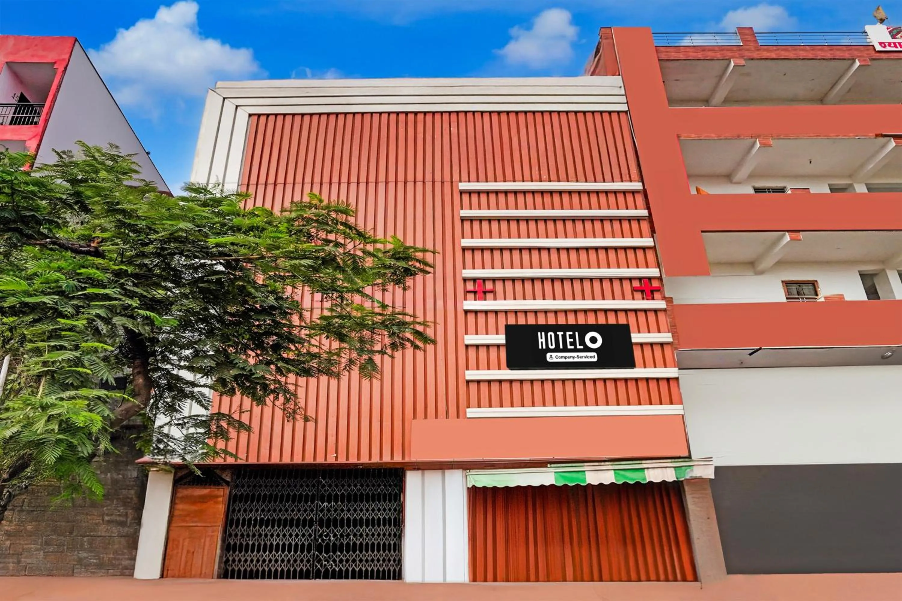Hotel O Sector 121 Gaur City Mall Noida Formerly Royal FNG