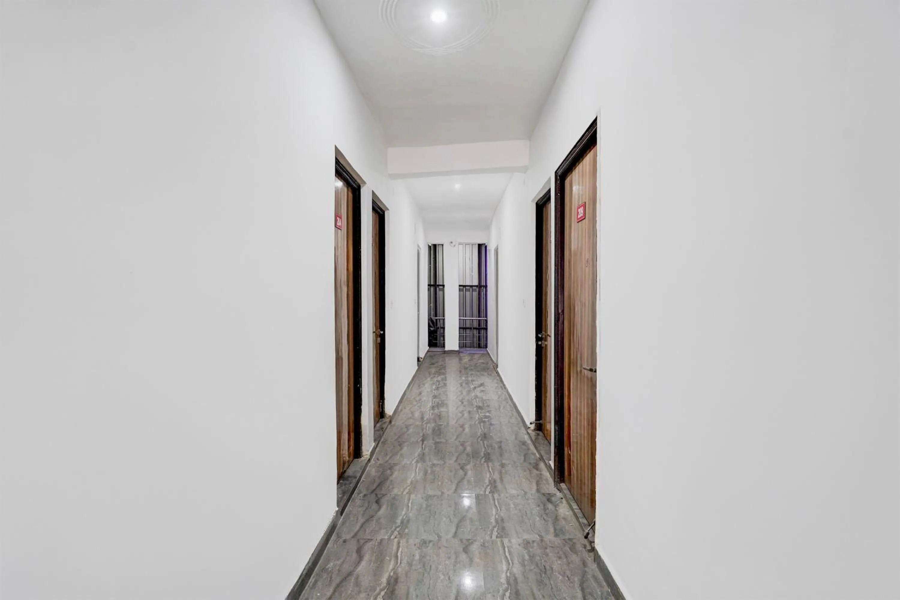 Hotel O Sector 121 Gaur City Mall Noida Formerly Royal FNG
