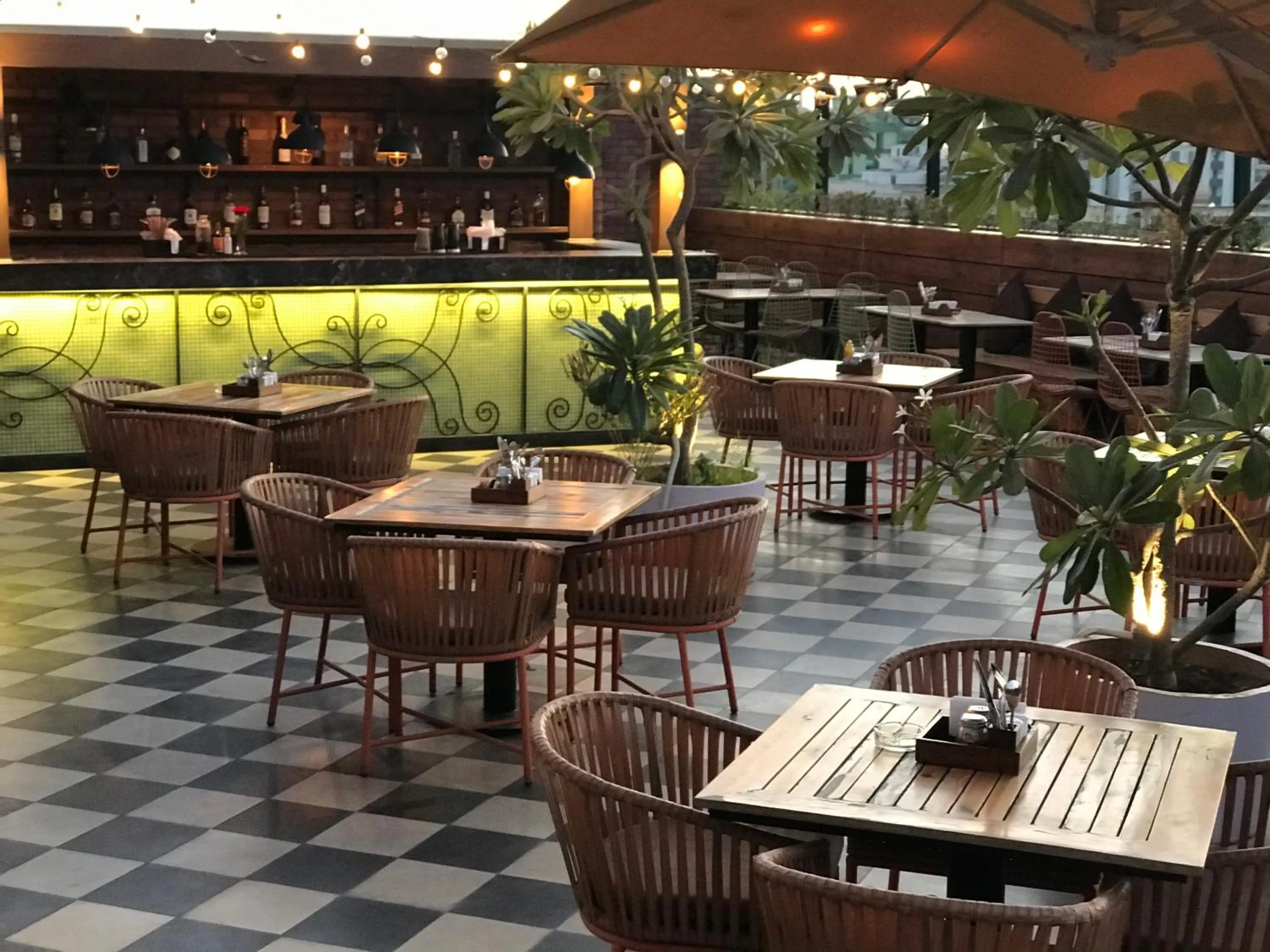 Food and drinks in Hotel Kings Corner