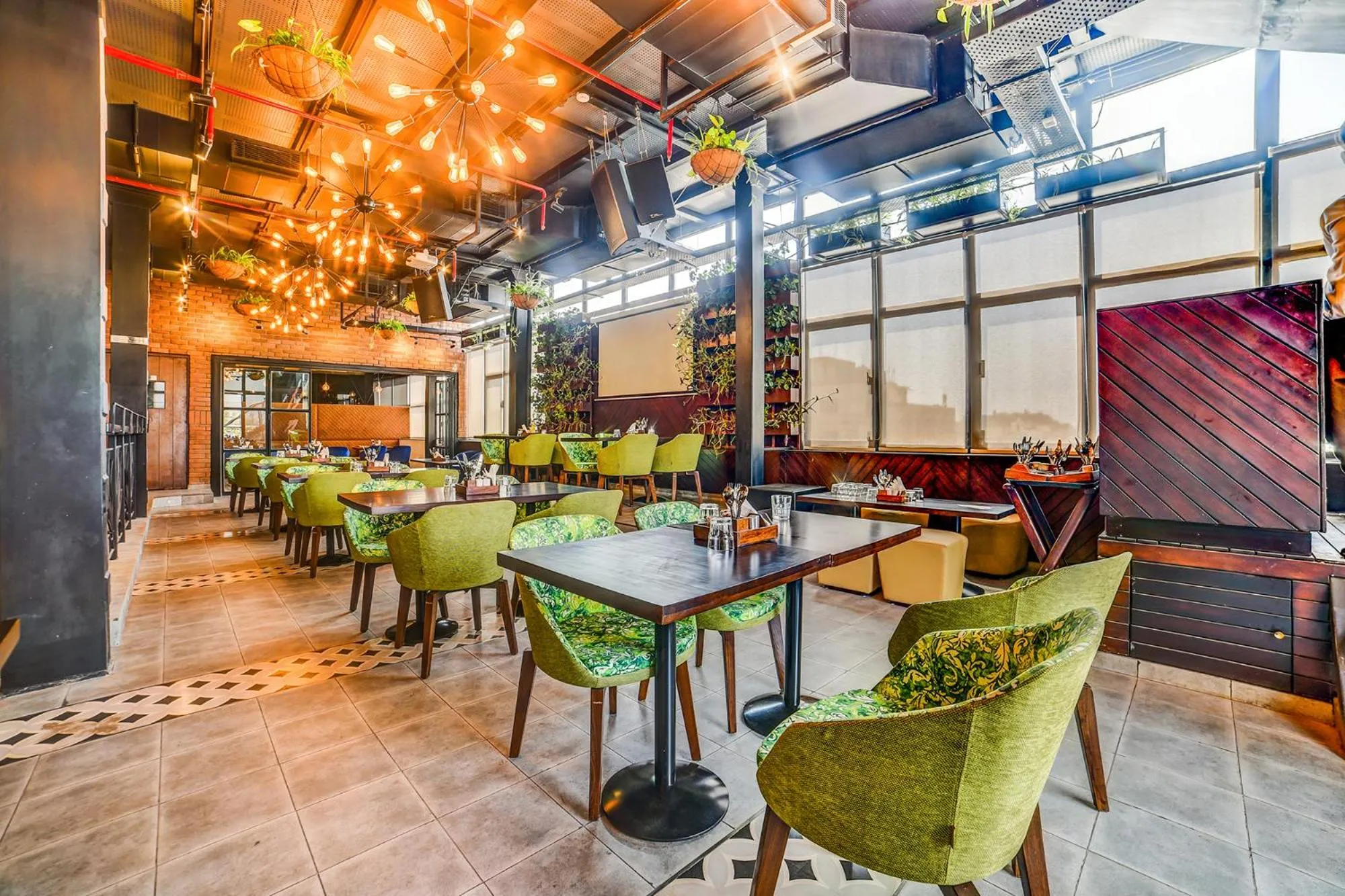 Continental breakfast in Hotel Kings Corner