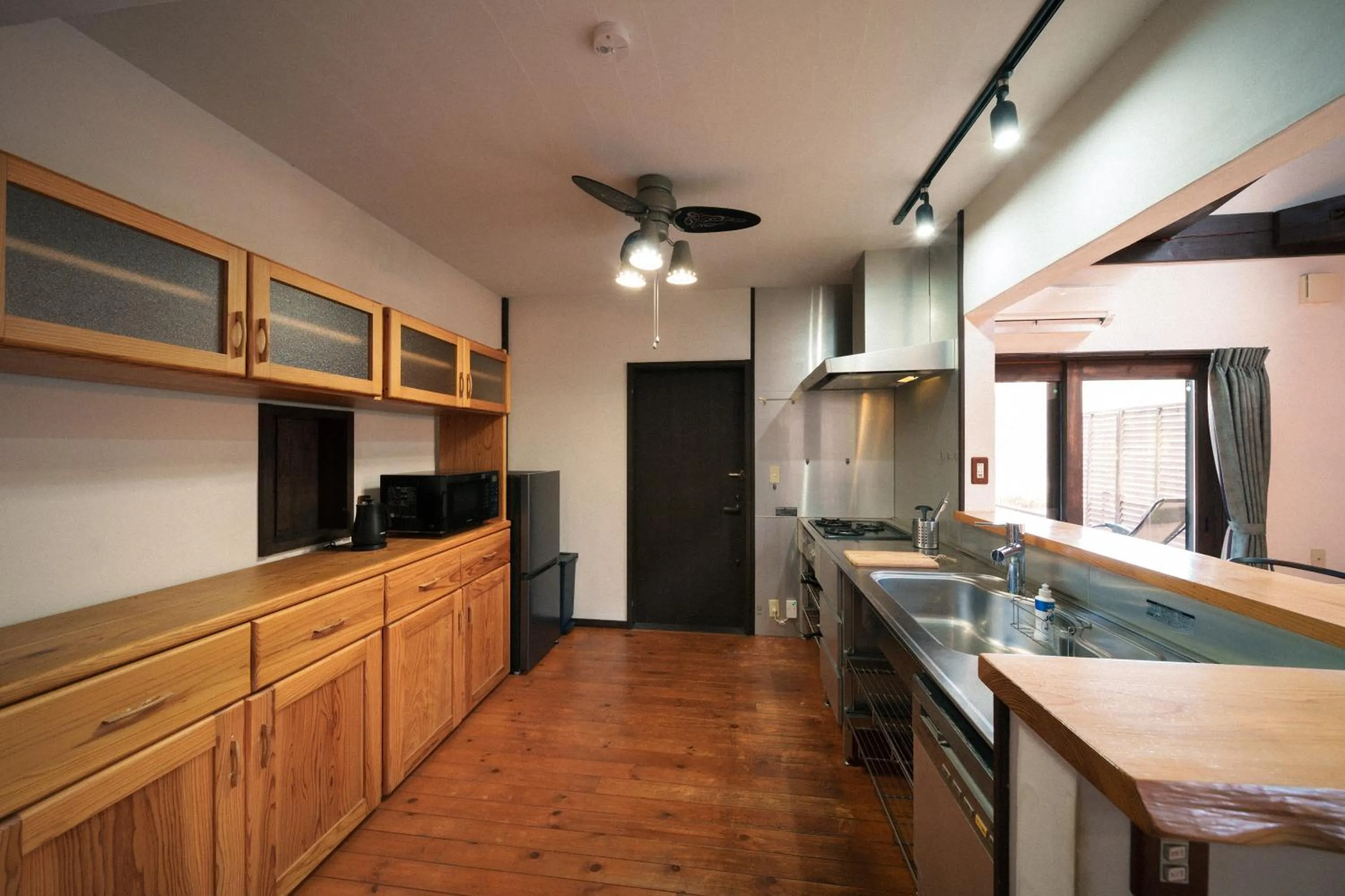 Kitchen or kitchenette in 雅 -miyabi-
