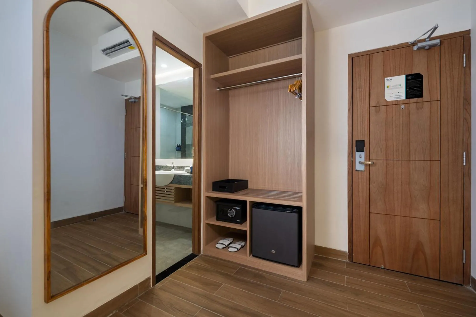wardrobe, Bed in Aston Gejayan Yogyakarta Hotel & Conference Center