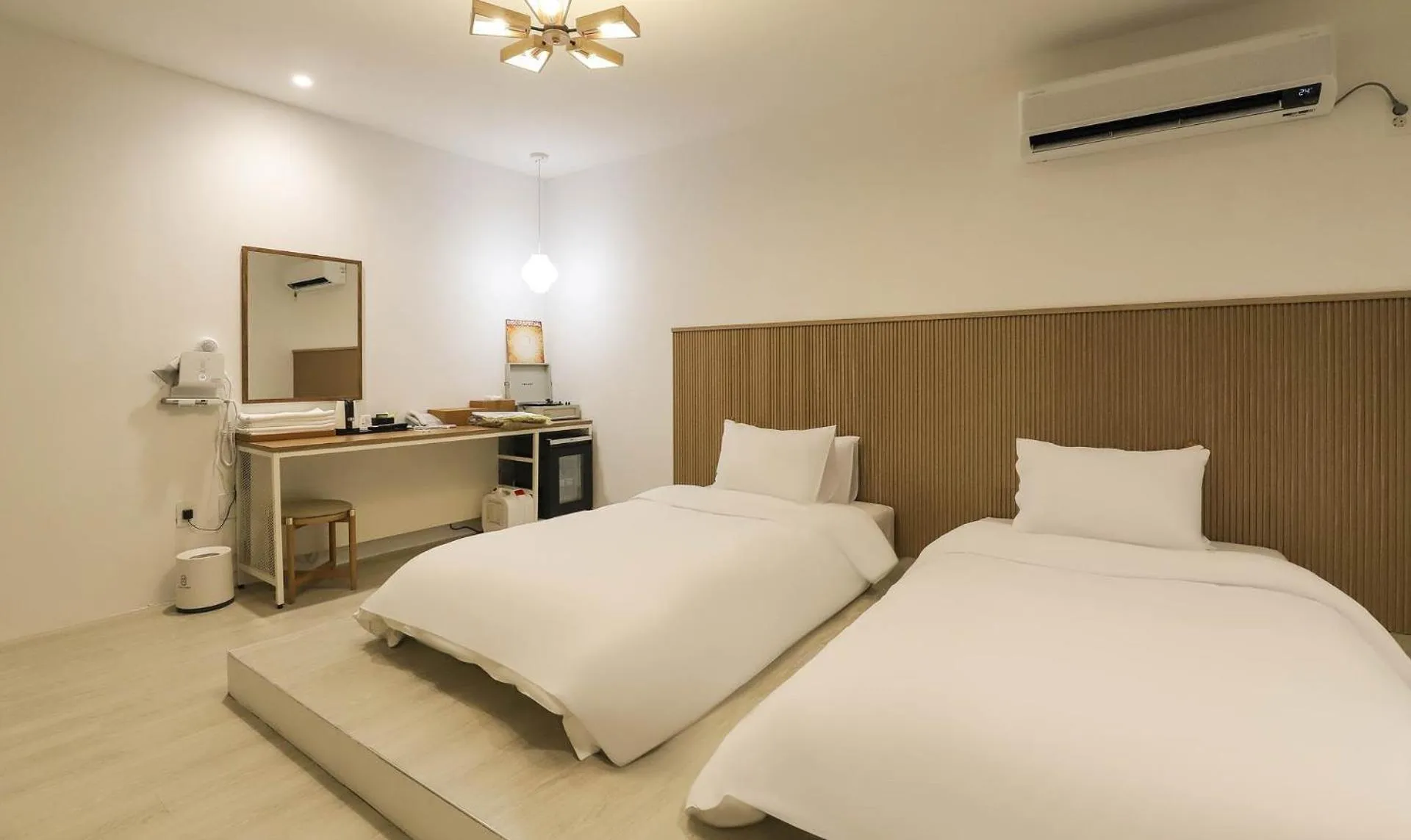 Bed in Hotel Gongsan