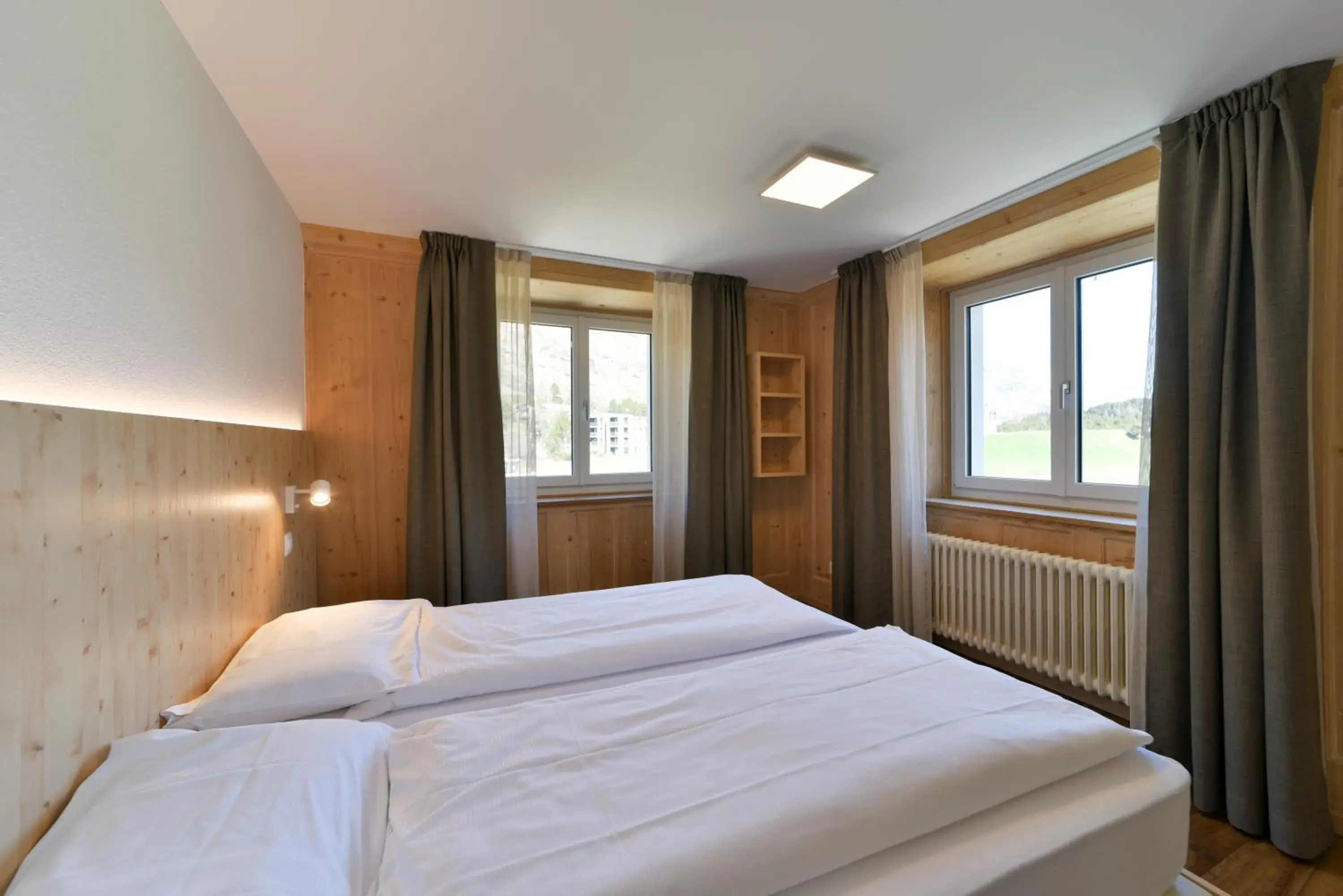 Two-Bedroom Suite in Hotel Maloja Kulm Two-Bedroom Suite in Hotel Maloja Kulm