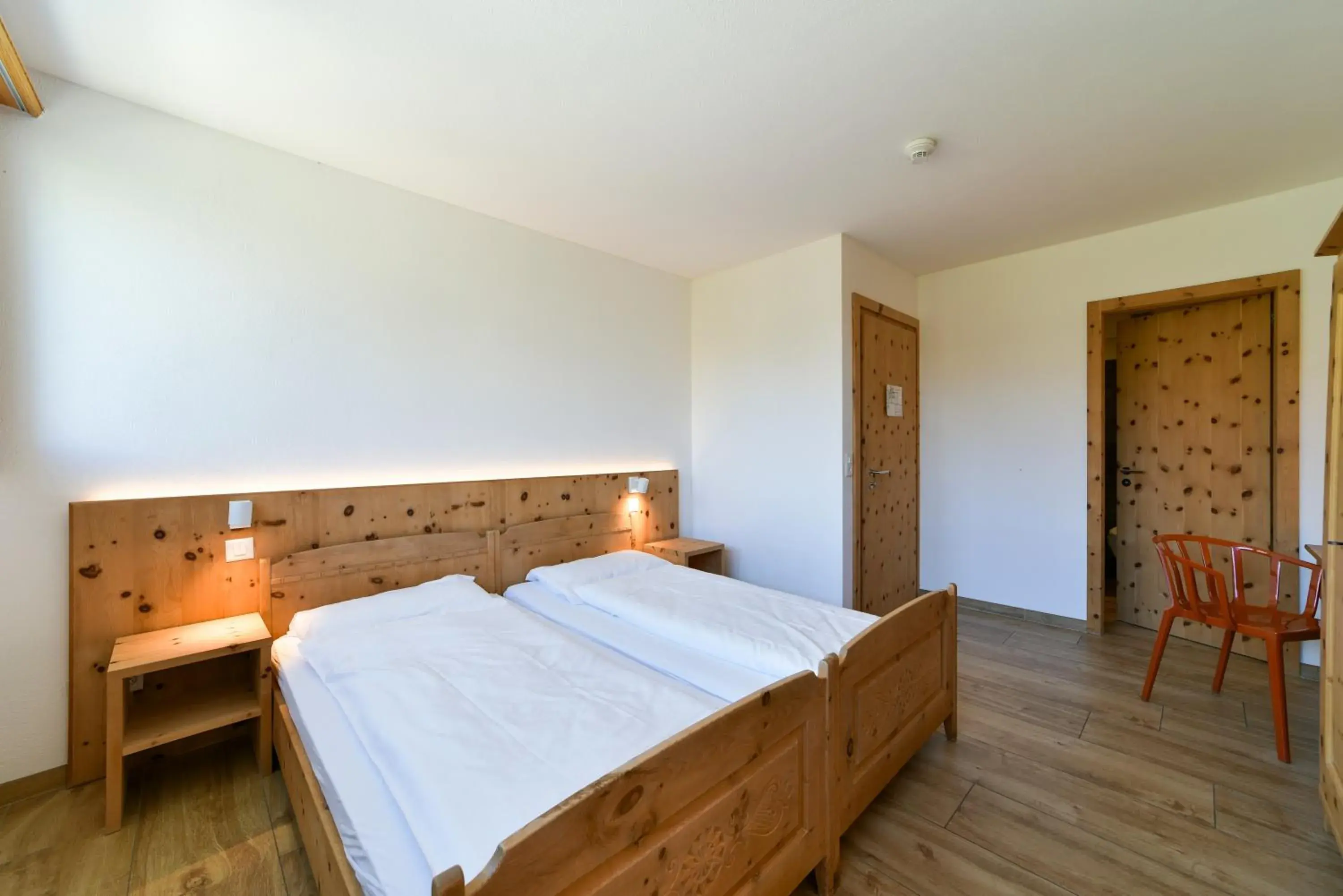 Standard Double or Twin Room in Hotel Maloja Kulm Standard Double or Twin Room in Hotel Maloja Kulm