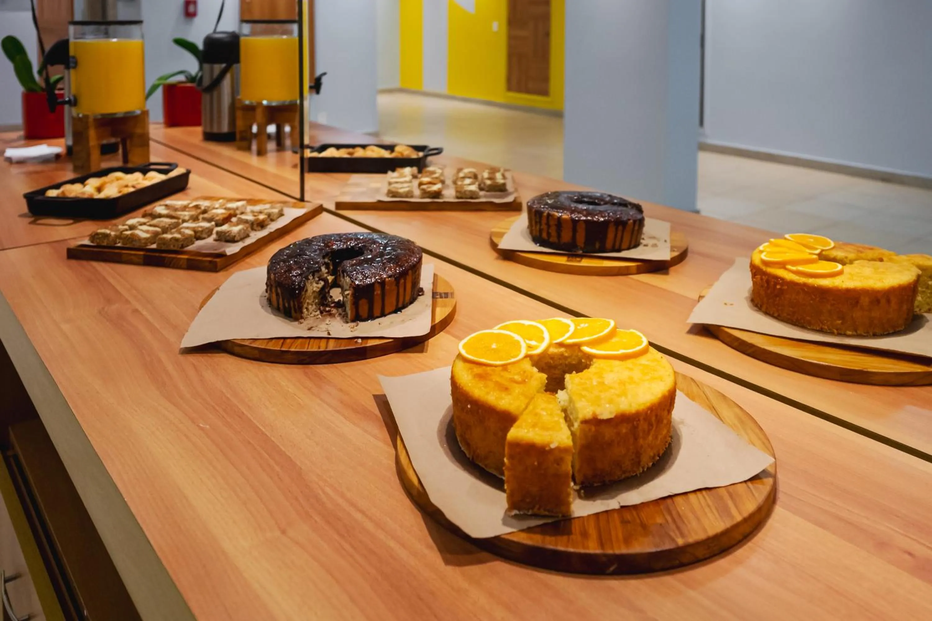 Buffet breakfast in Ibis Styles Macaé