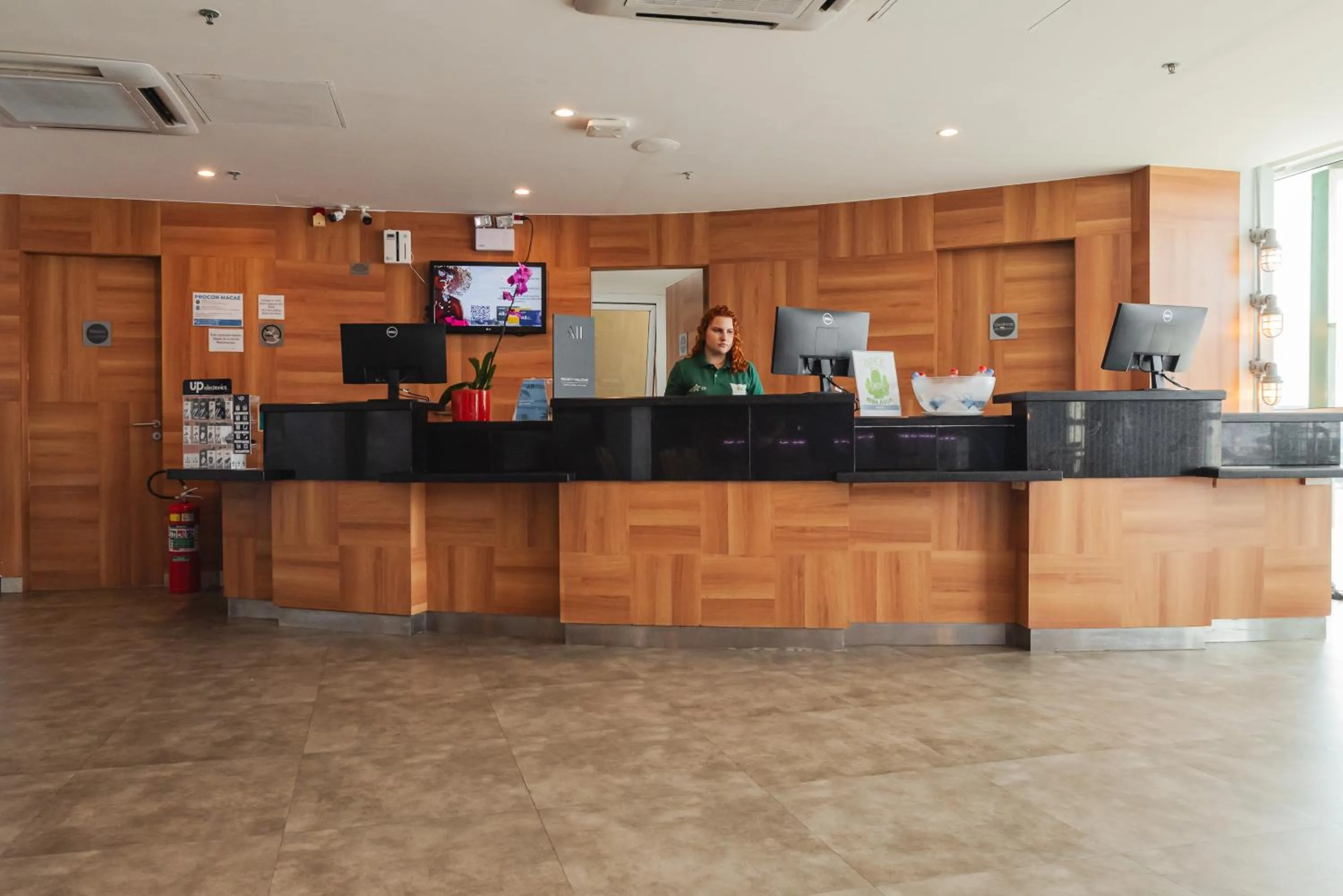 Lobby or reception in Ibis Styles Macaé