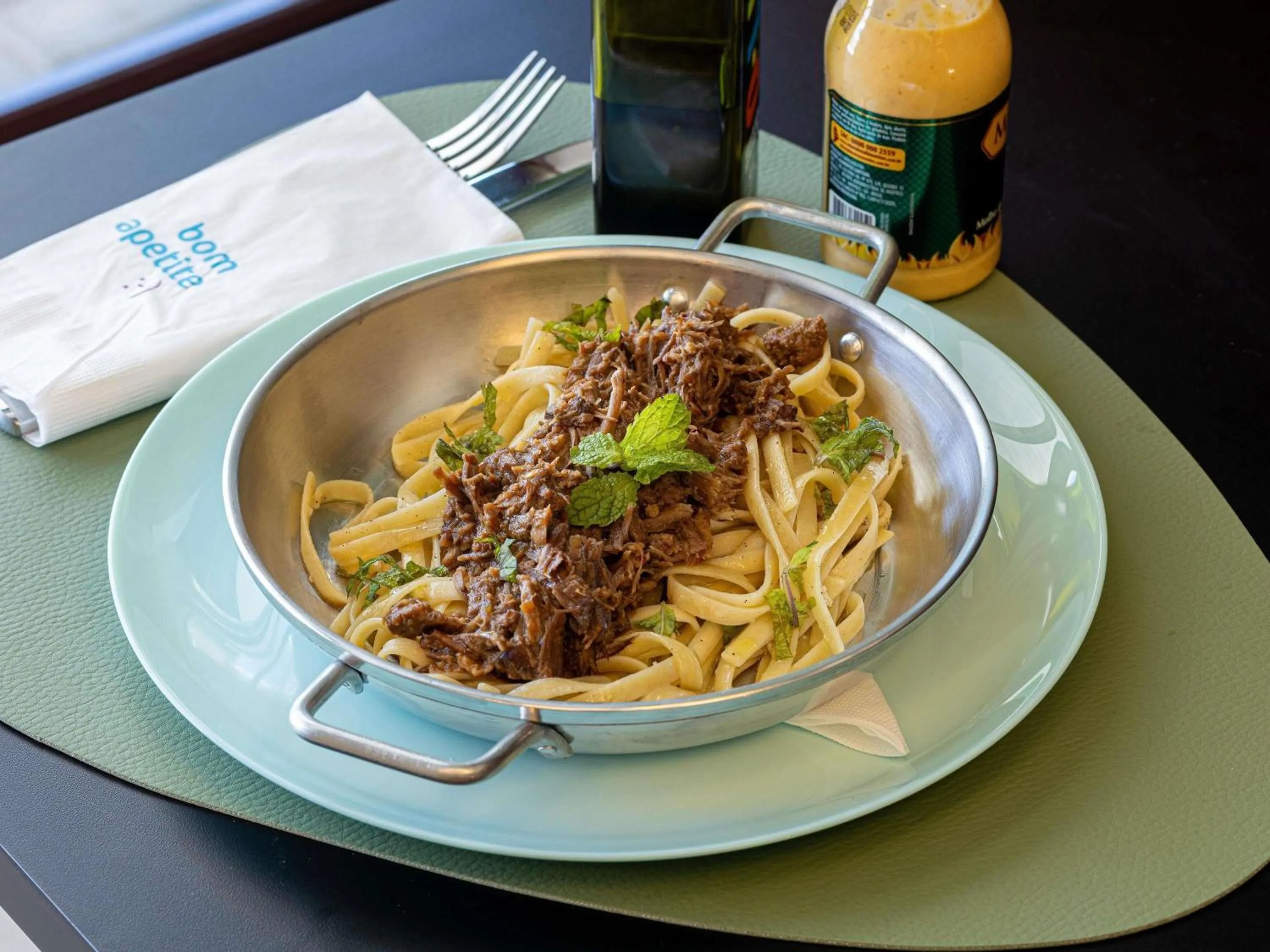 Restaurant/places to eat in ibis Styles Fortaleza Shopping Giga Mall