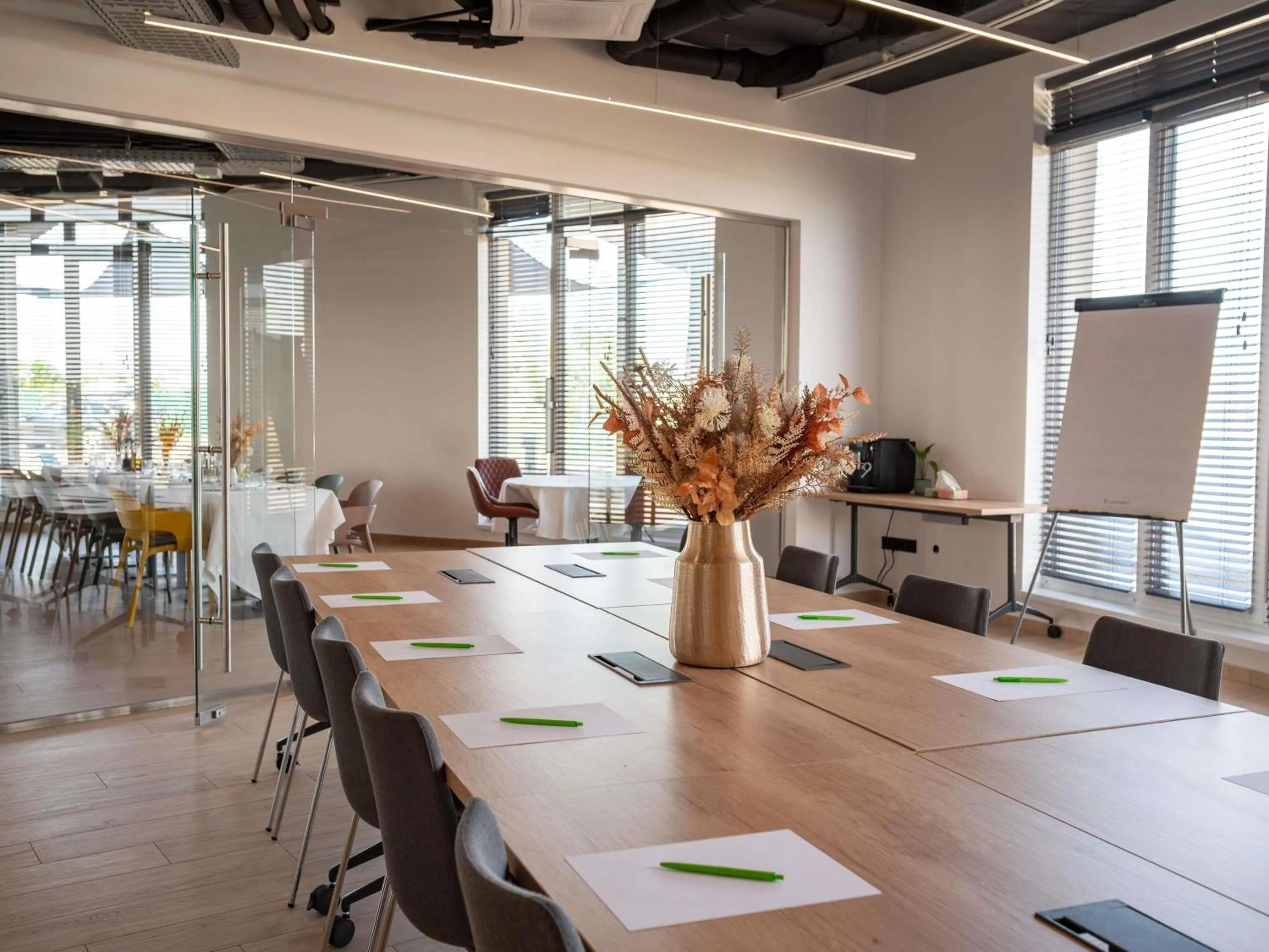 Meeting/conference room in ibis Styles Debrecen Airport