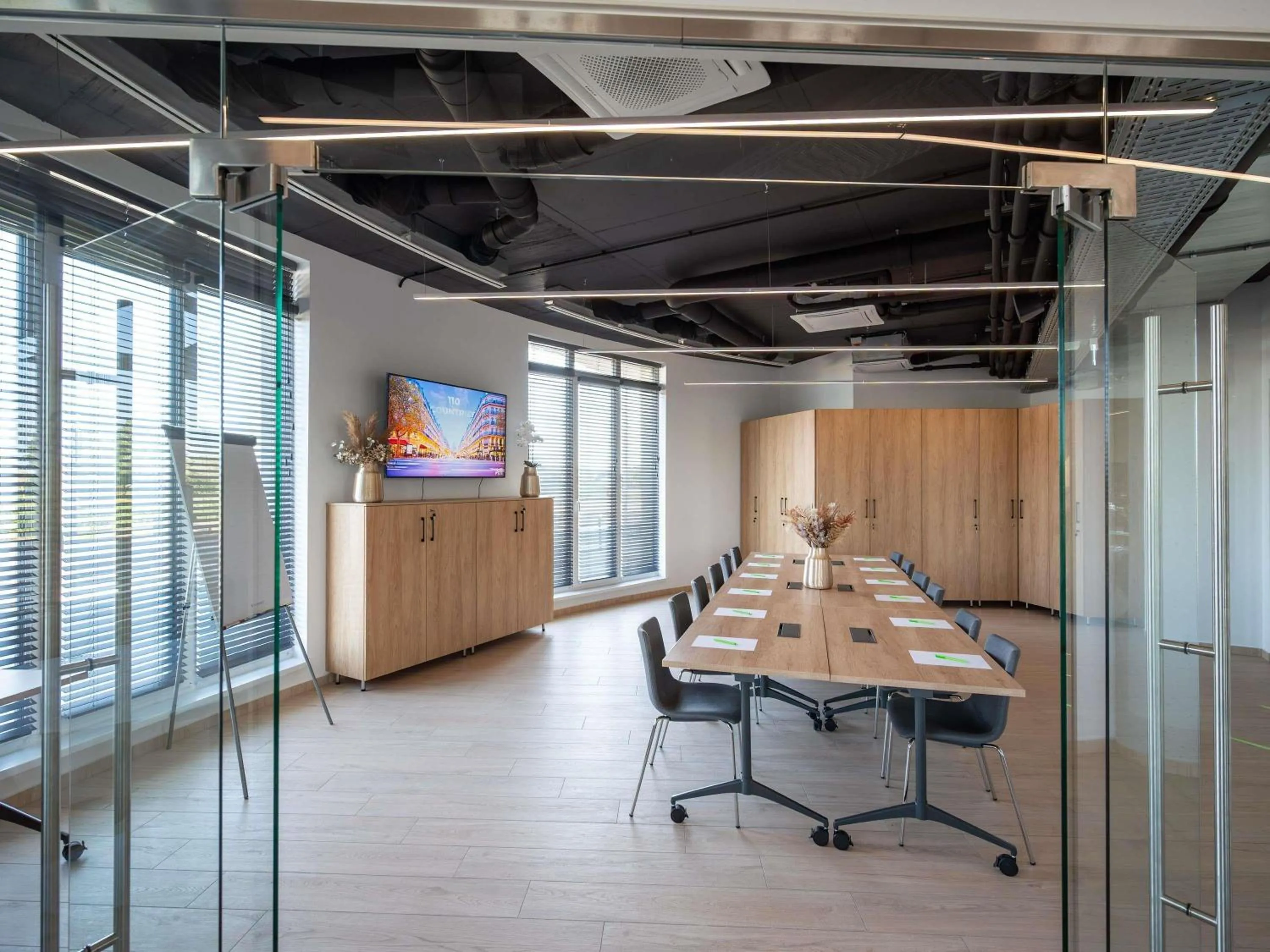 Meeting/conference room in ibis Styles Debrecen Airport