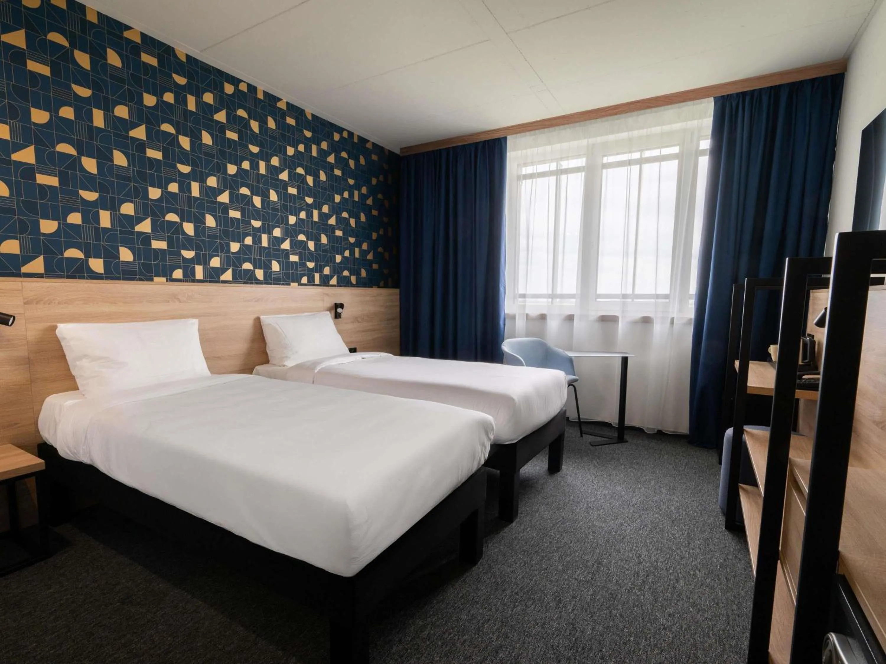 Bedroom, Bed in ibis Styles Debrecen Airport