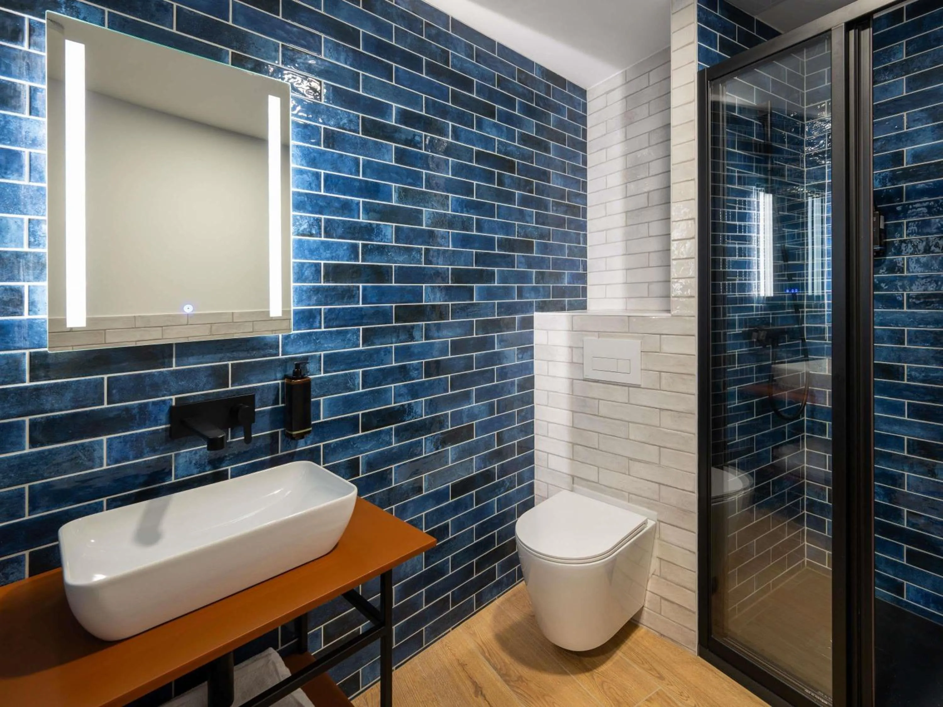 Bedroom in ibis Styles Debrecen Airport