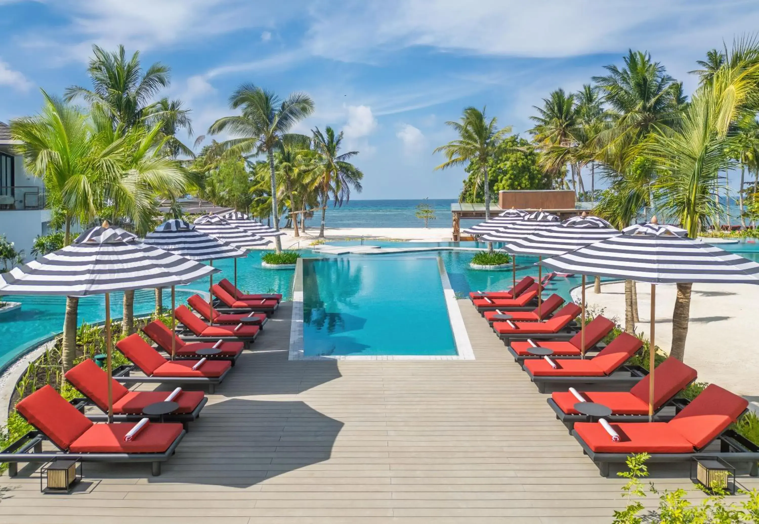 Swimming pool in South Palms Resort and Spa Panglao - MGallery Collection Swimming pool in South Palms Resort and Spa Panglao - MGallery Collection