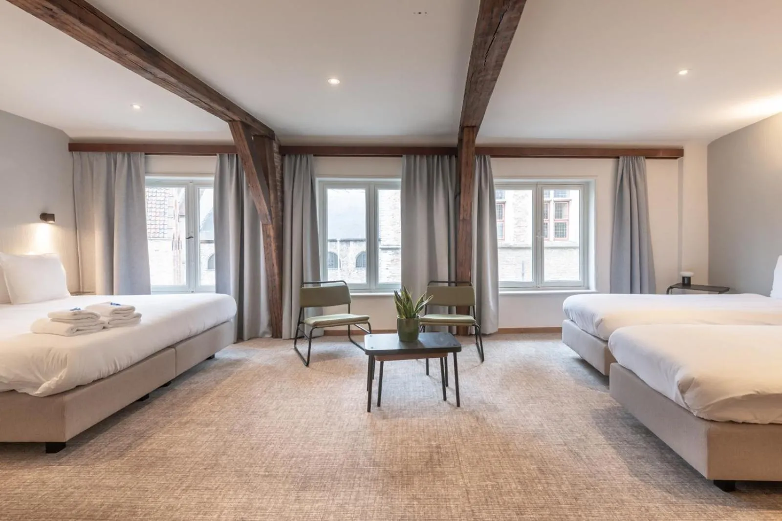 Quadruple Room in Hotel Lucca