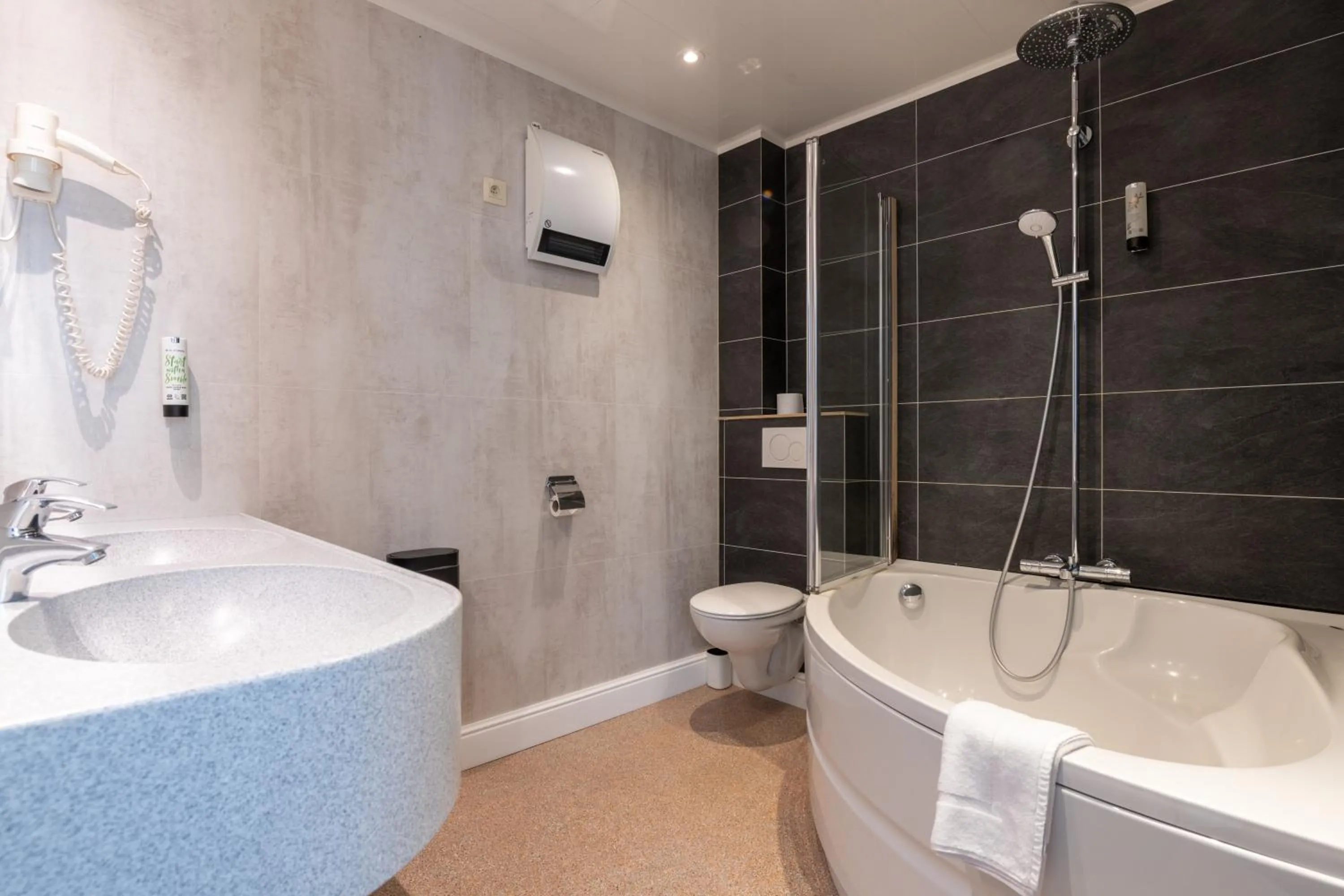 Standard Double Room in Hotel Lucca