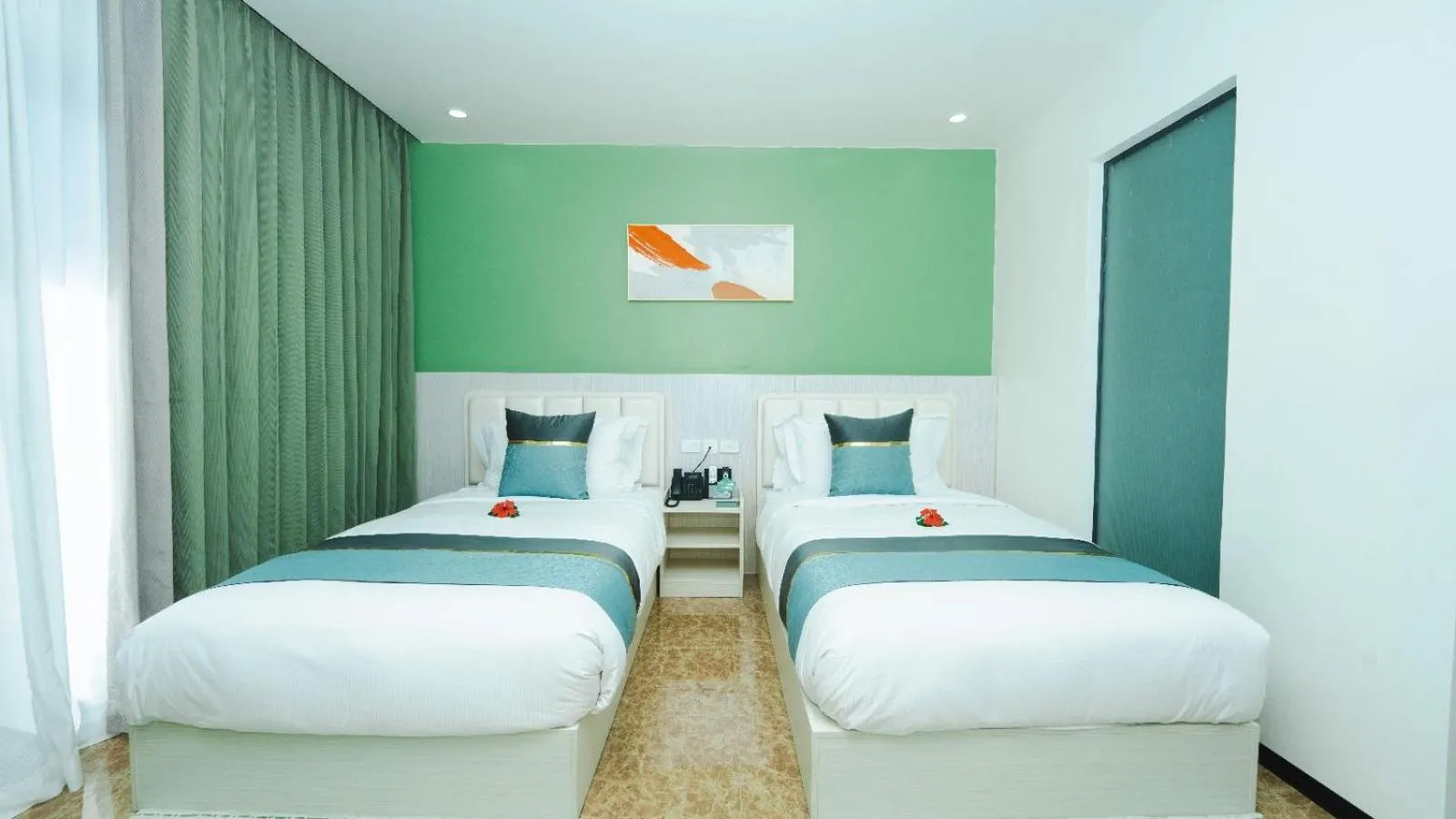 Bedroom, Bed in Wyndham Garden Wailoaloa Beach Fiji