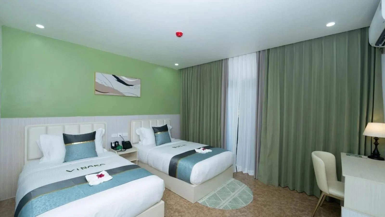 Photo of the whole room, Bed in Wyndham Garden Wailoaloa Beach Fiji