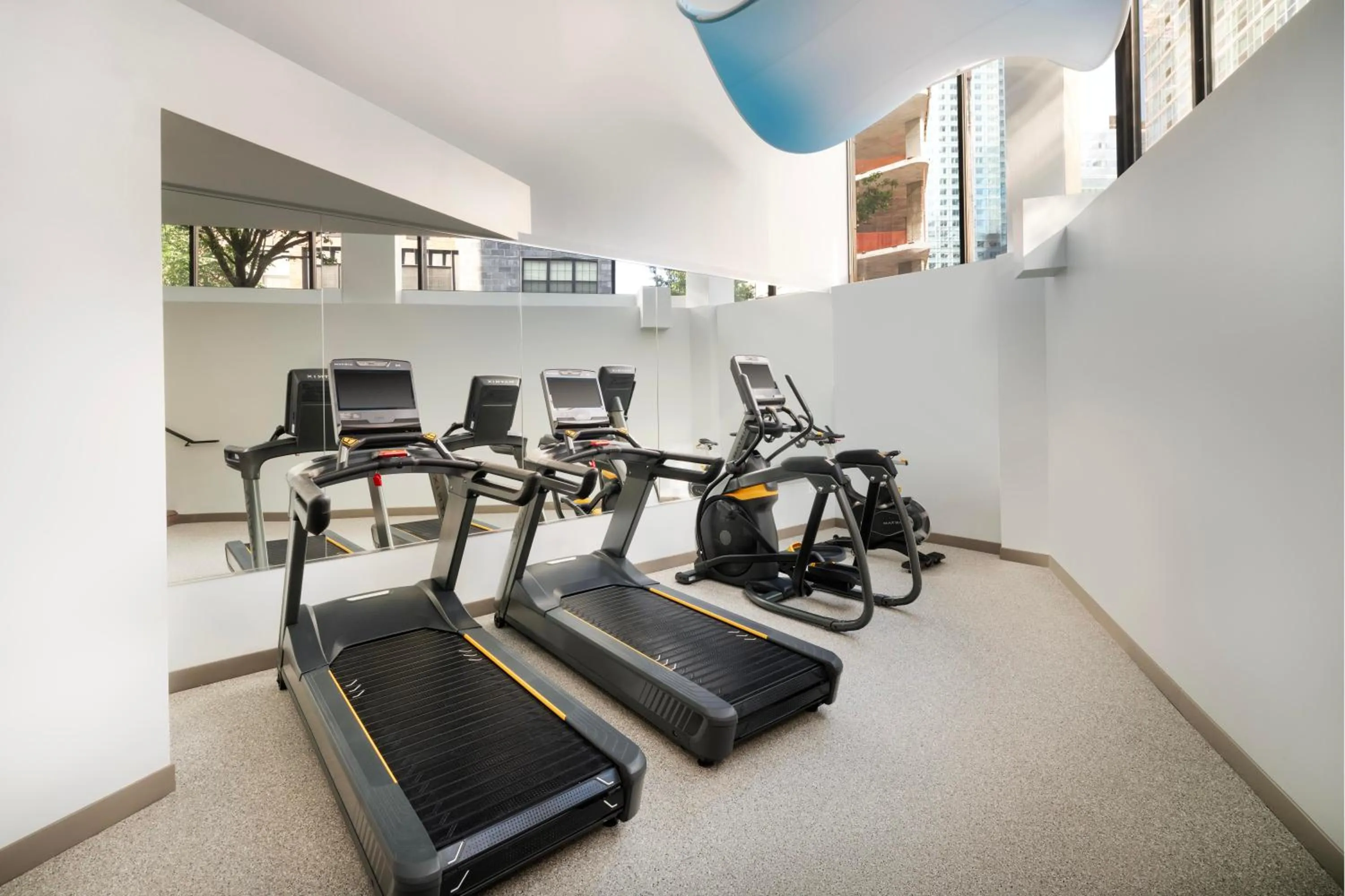 Fitness centre/facilities in EVEN Hotel Long Island City - New York by IHG