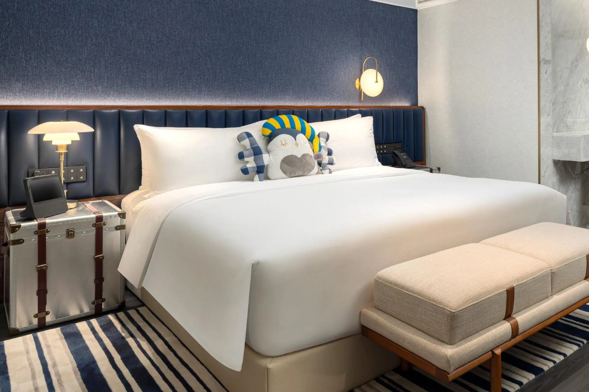 Photo of the whole room in voco Lianyungang Star of HaizhouBay