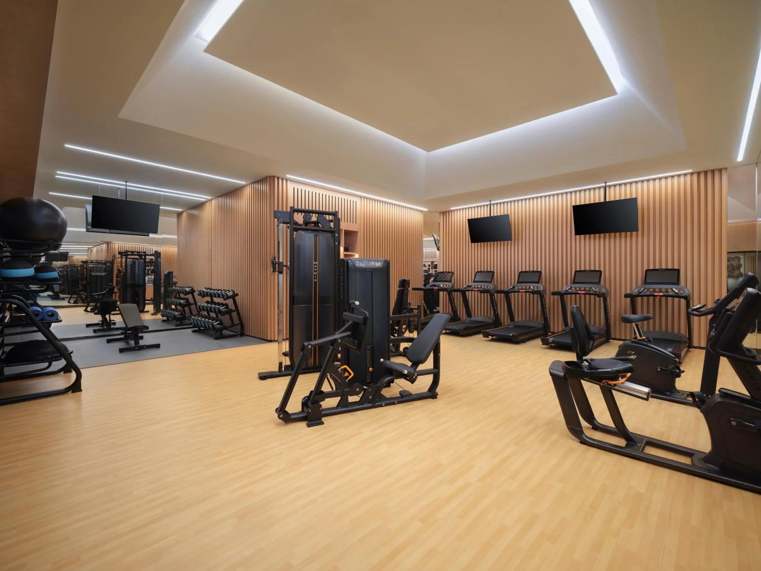 Fitness centre/facilities in Courtyard by Marriott Guangzhou Pazhou