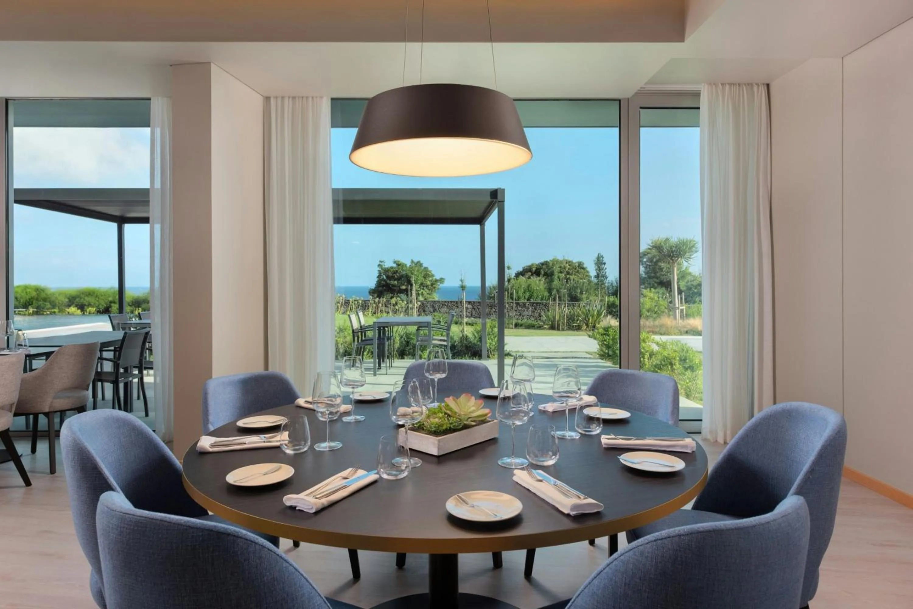 Restaurant/places to eat in Delta Hotels by Marriott Azores