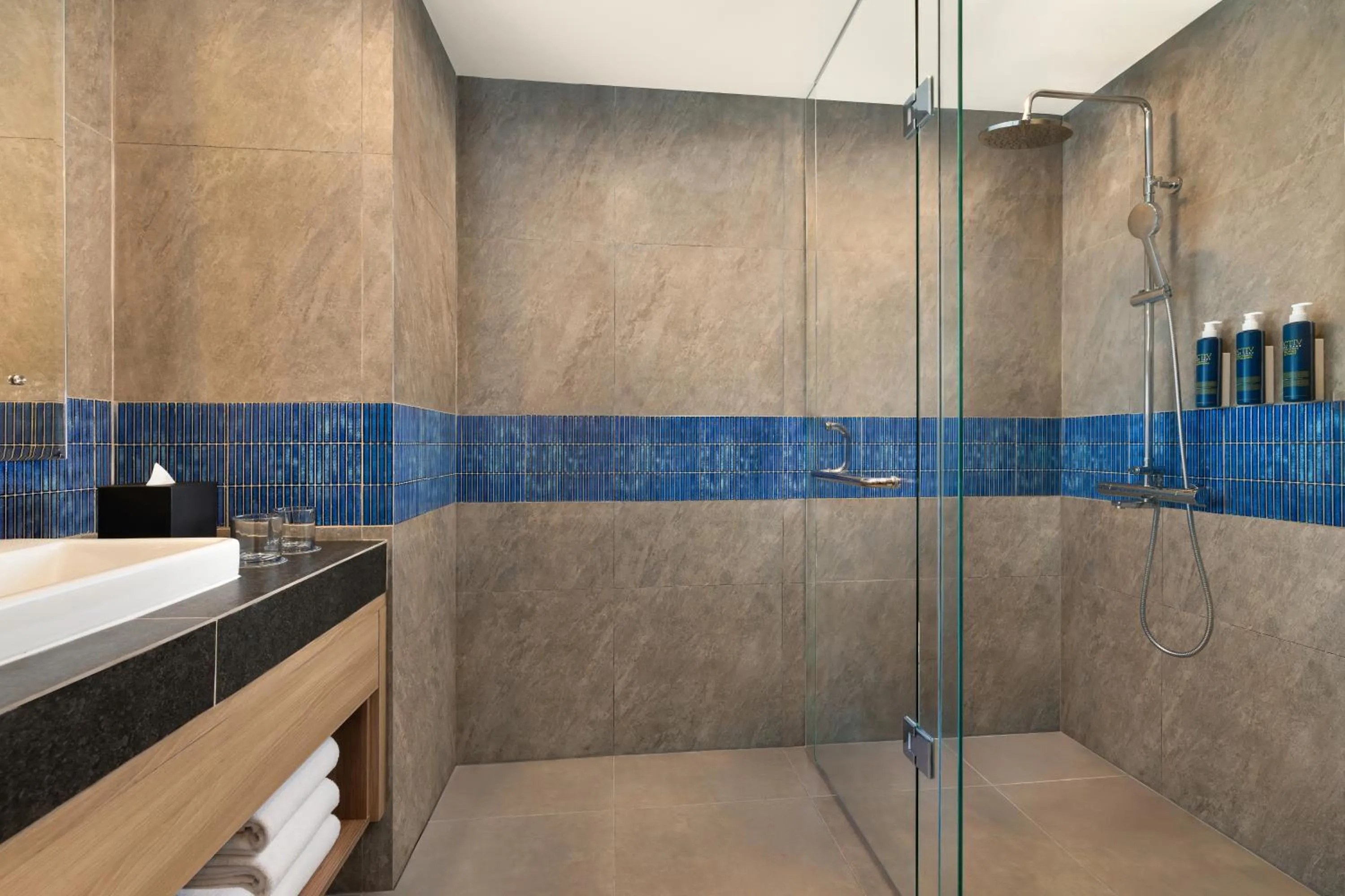 Bathroom in Four Points by Sheraton Pontianak