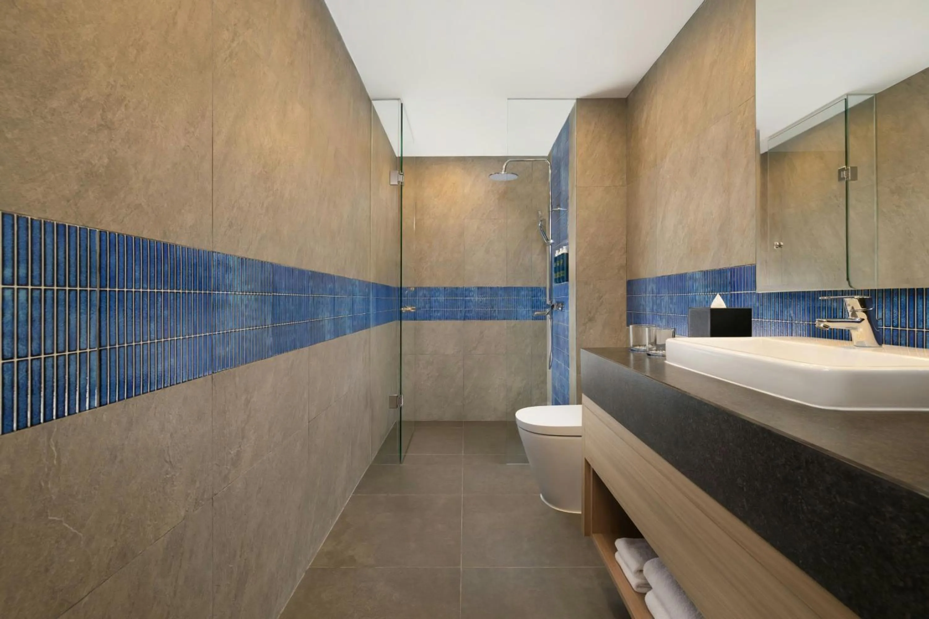 Bathroom in Four Points by Sheraton Pontianak