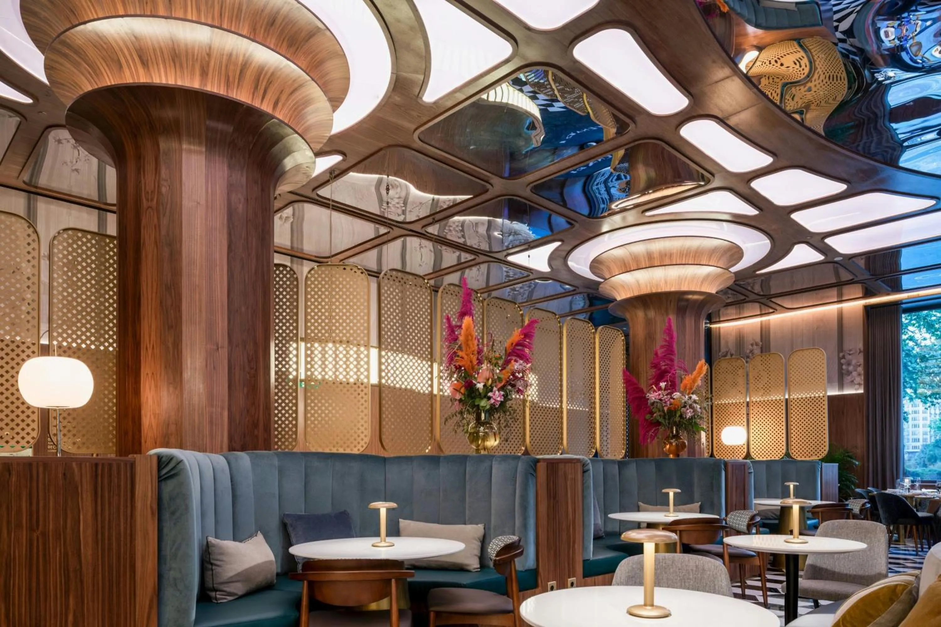 Restaurant/places to eat in Grand Hotel Centenari, Valencia, Autograph Collection