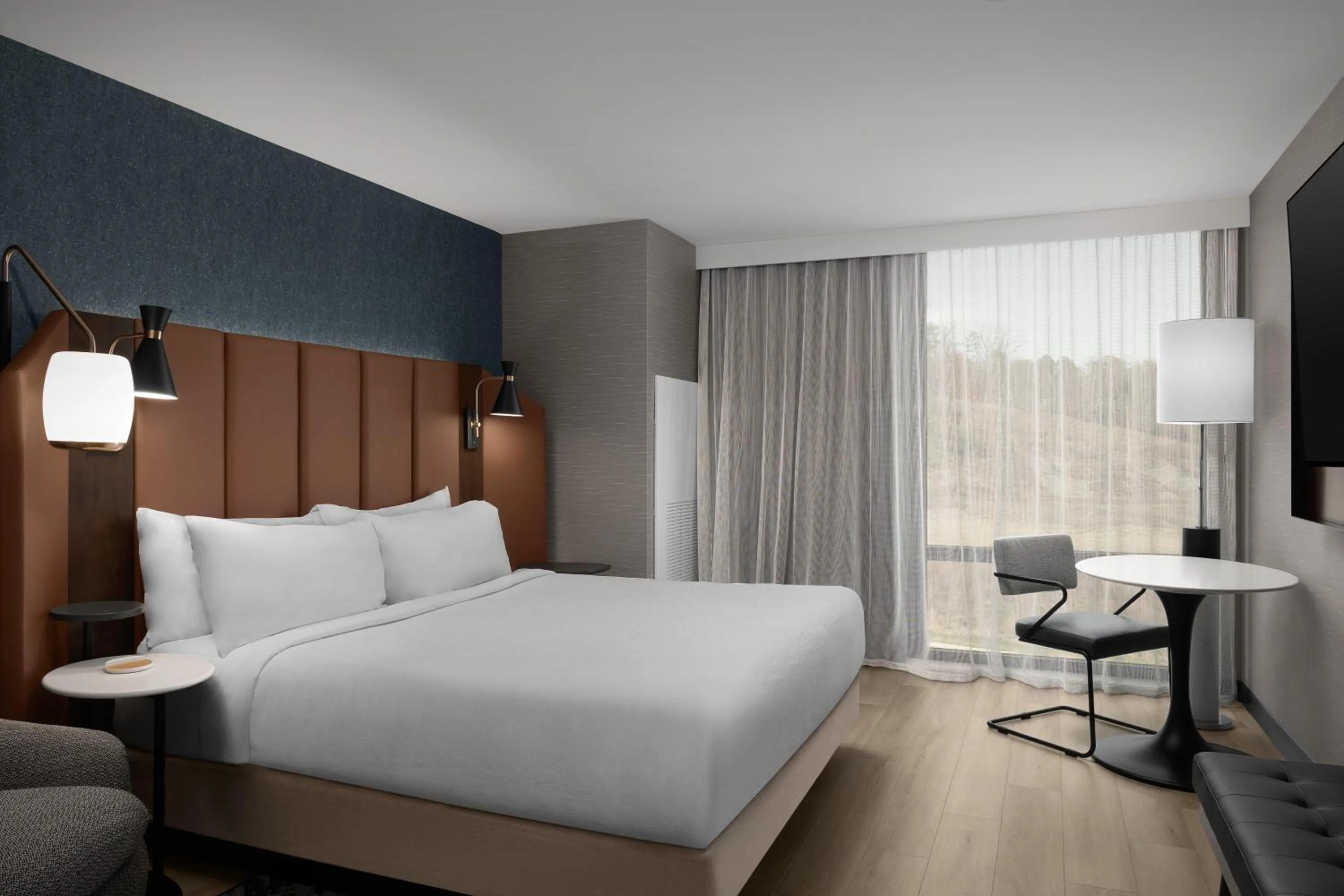 Bed in Tempo By Hilton Pigeon Forge