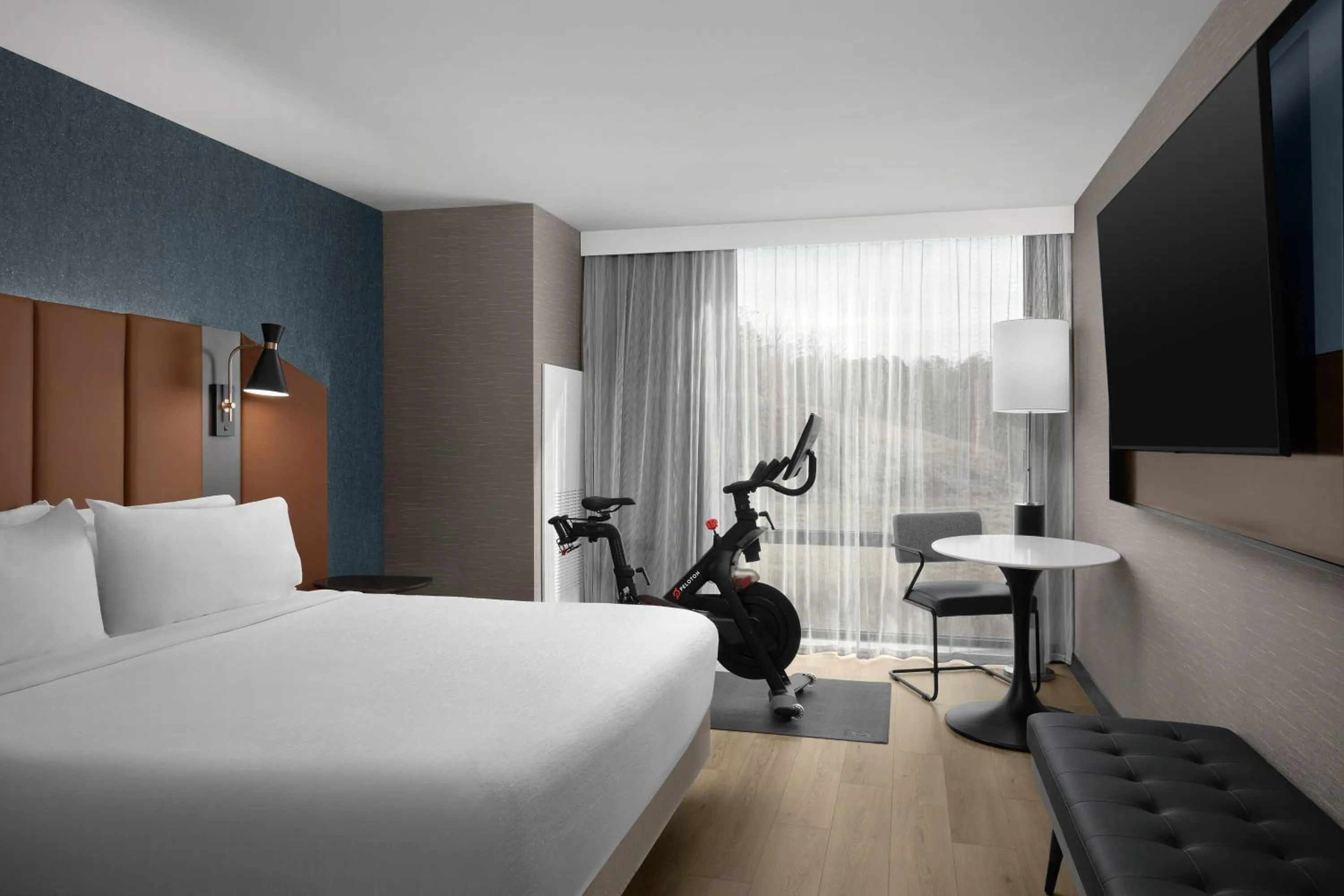 Bedroom in Tempo By Hilton Pigeon Forge