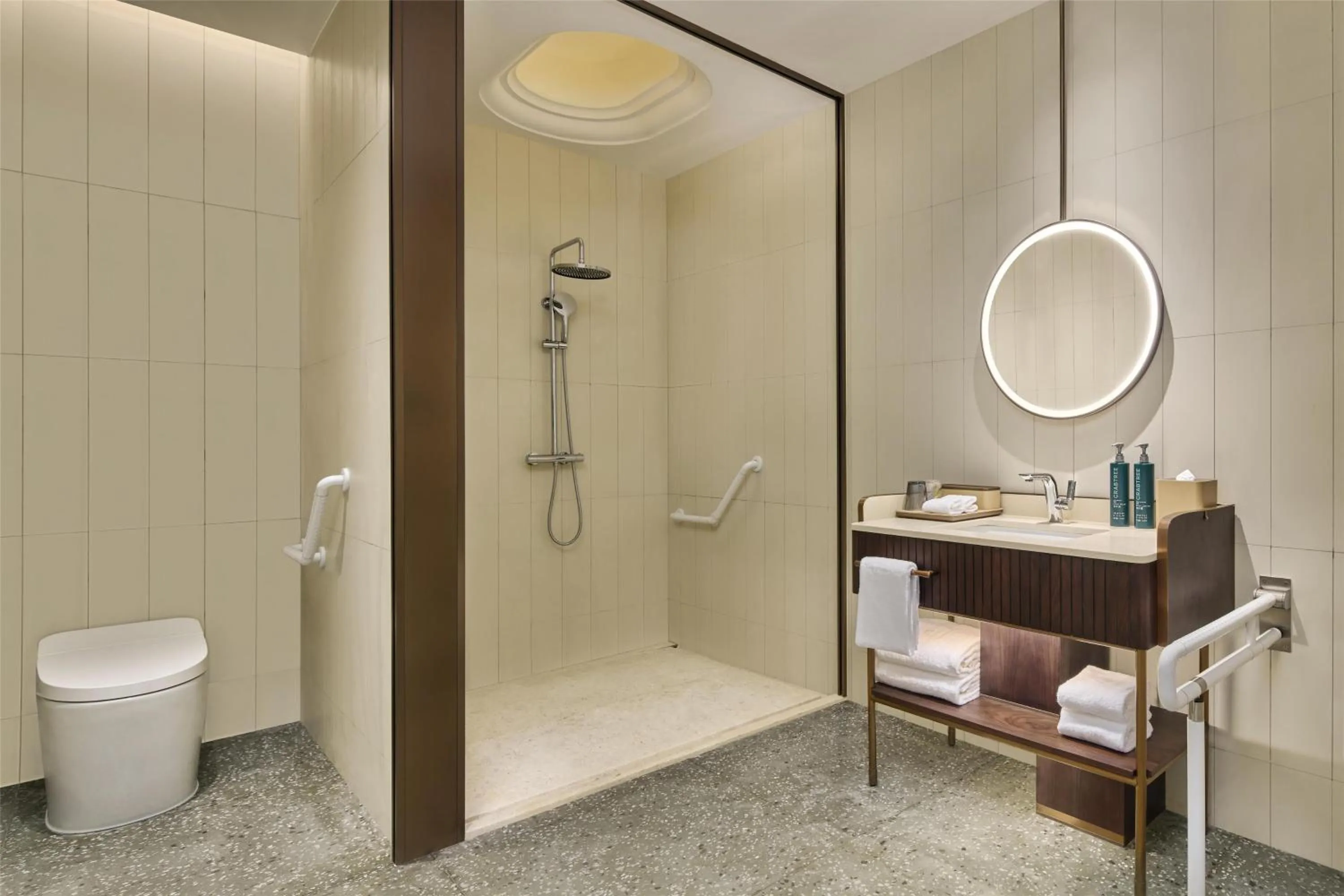 Bathroom in Doubletree By Hilton Shenzhen Bay